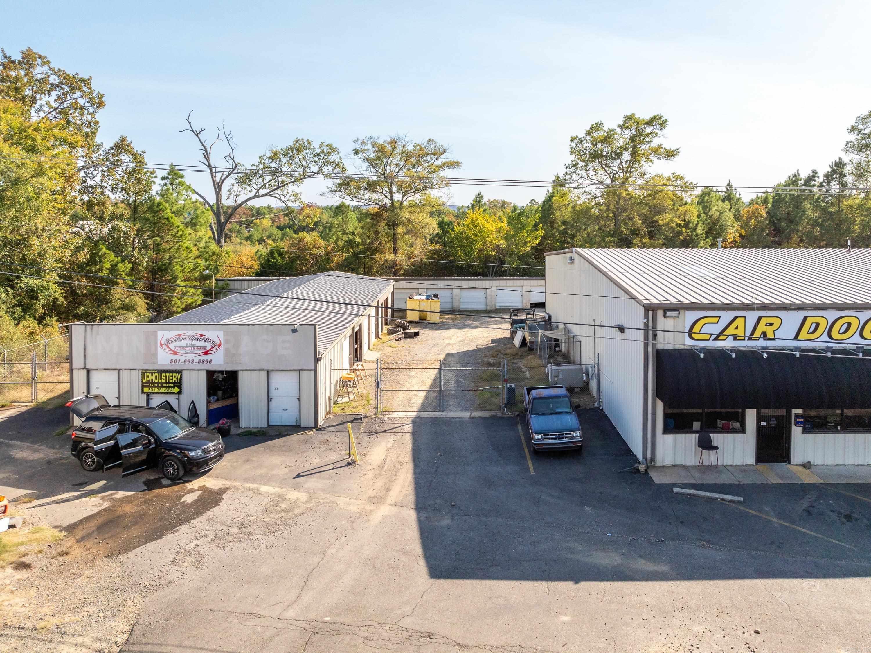 525 SECTION LINE Trail