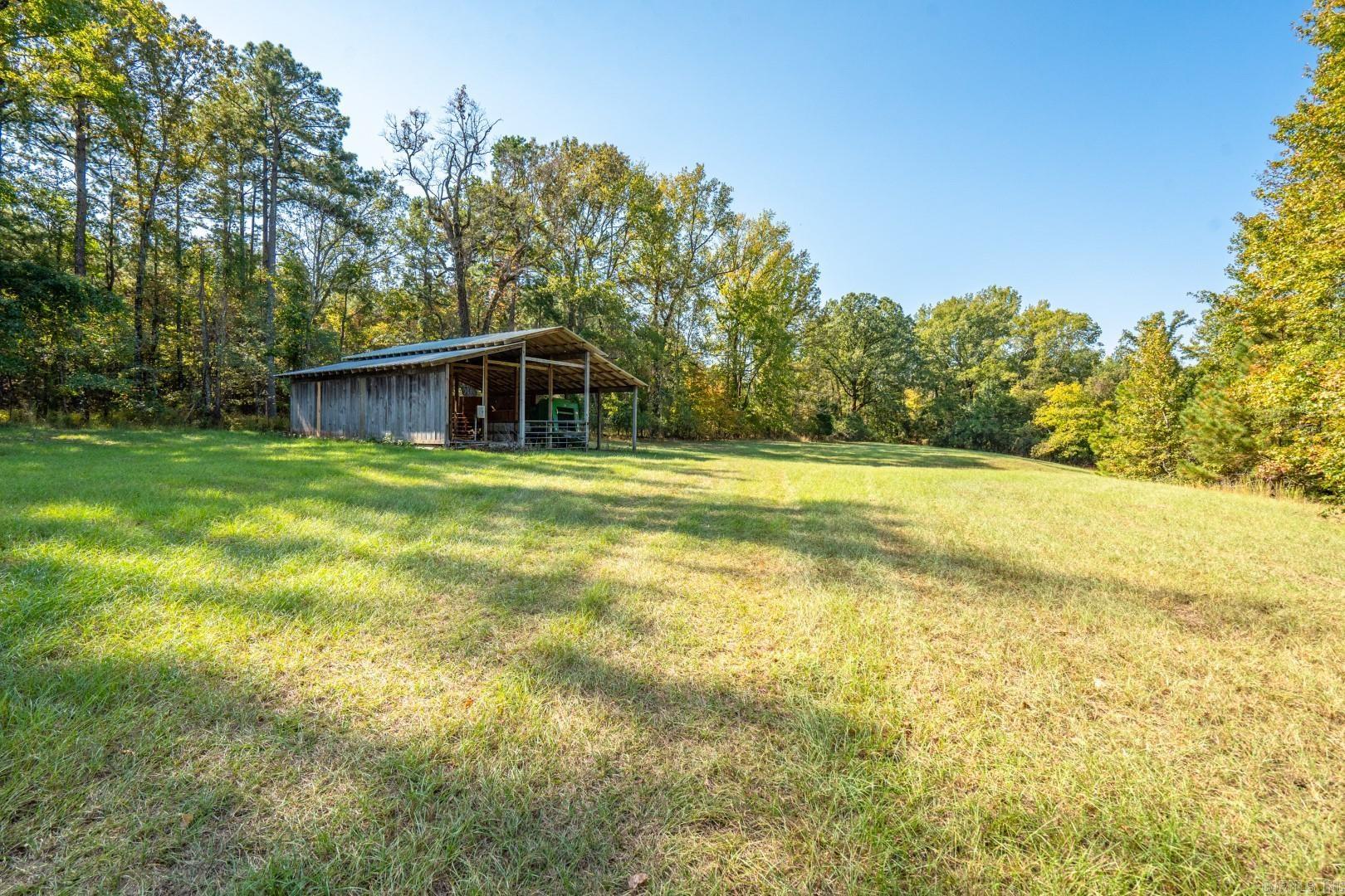 2751 Country Club Road
