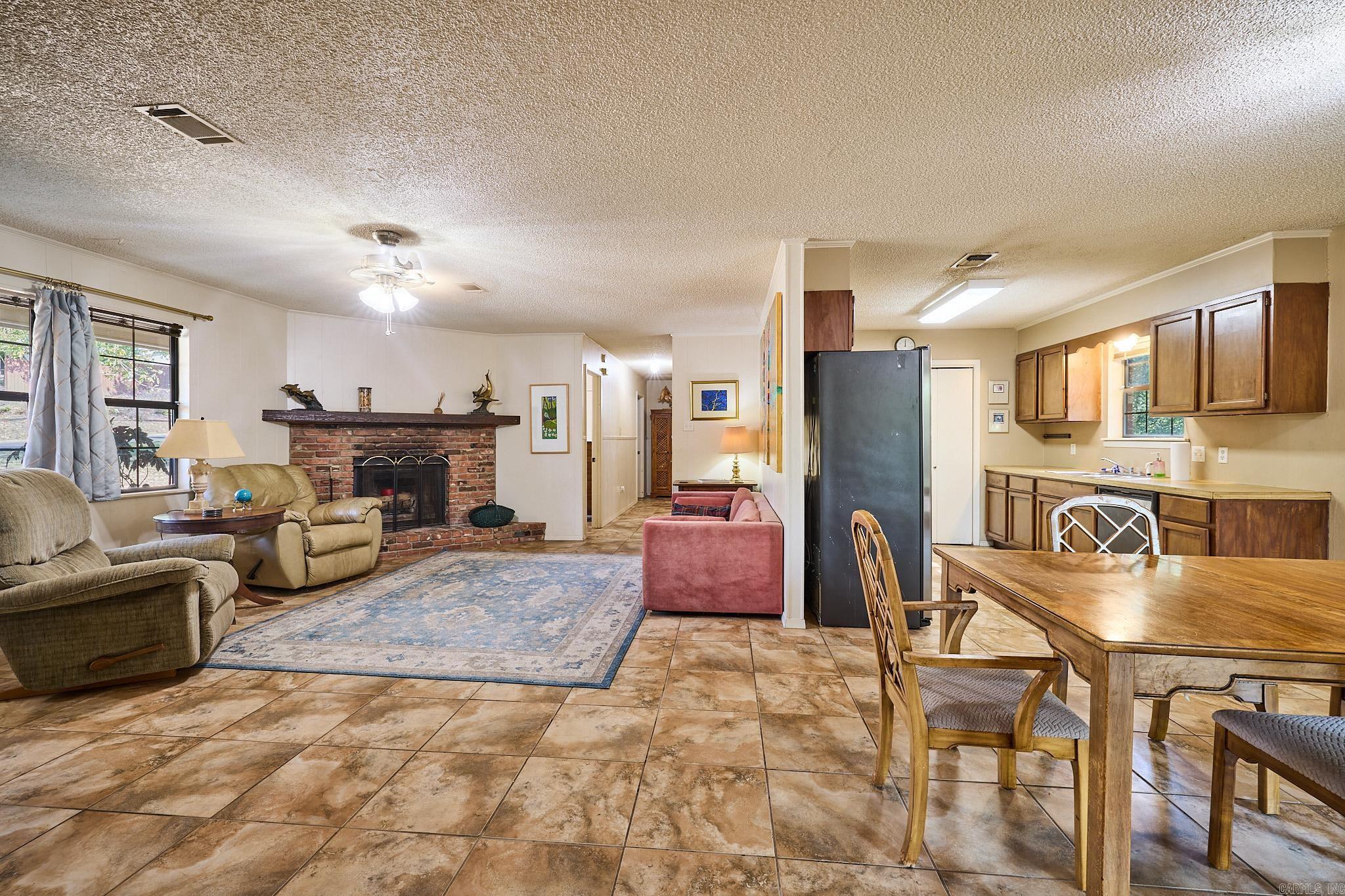 216 Pine Meadows Loop