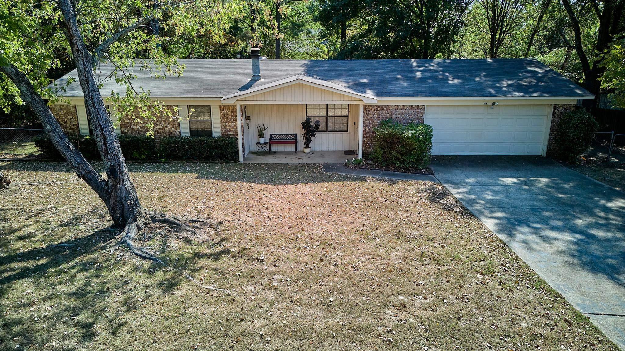 216 Pine Meadows Loop