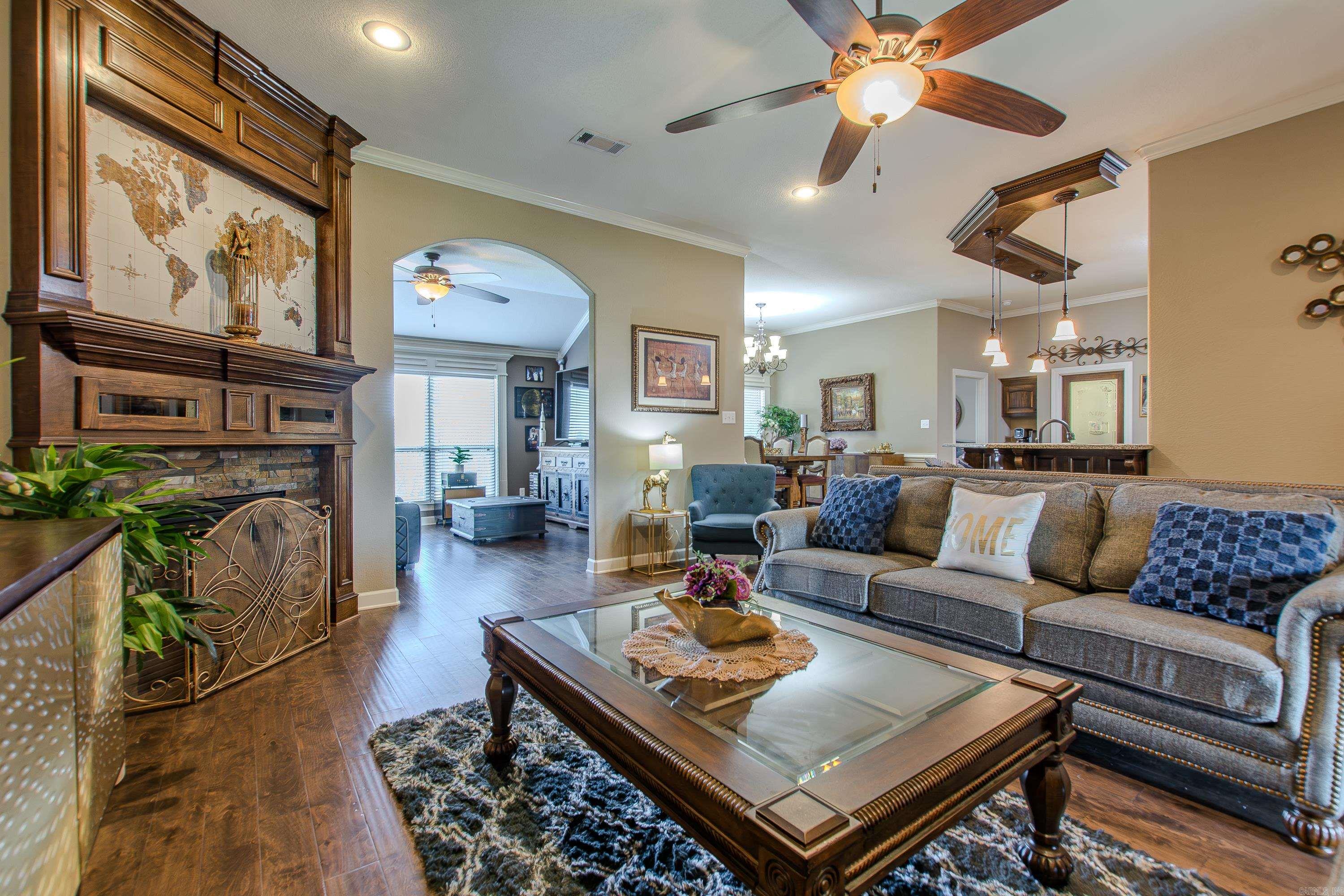 2386 Lakewood Circle