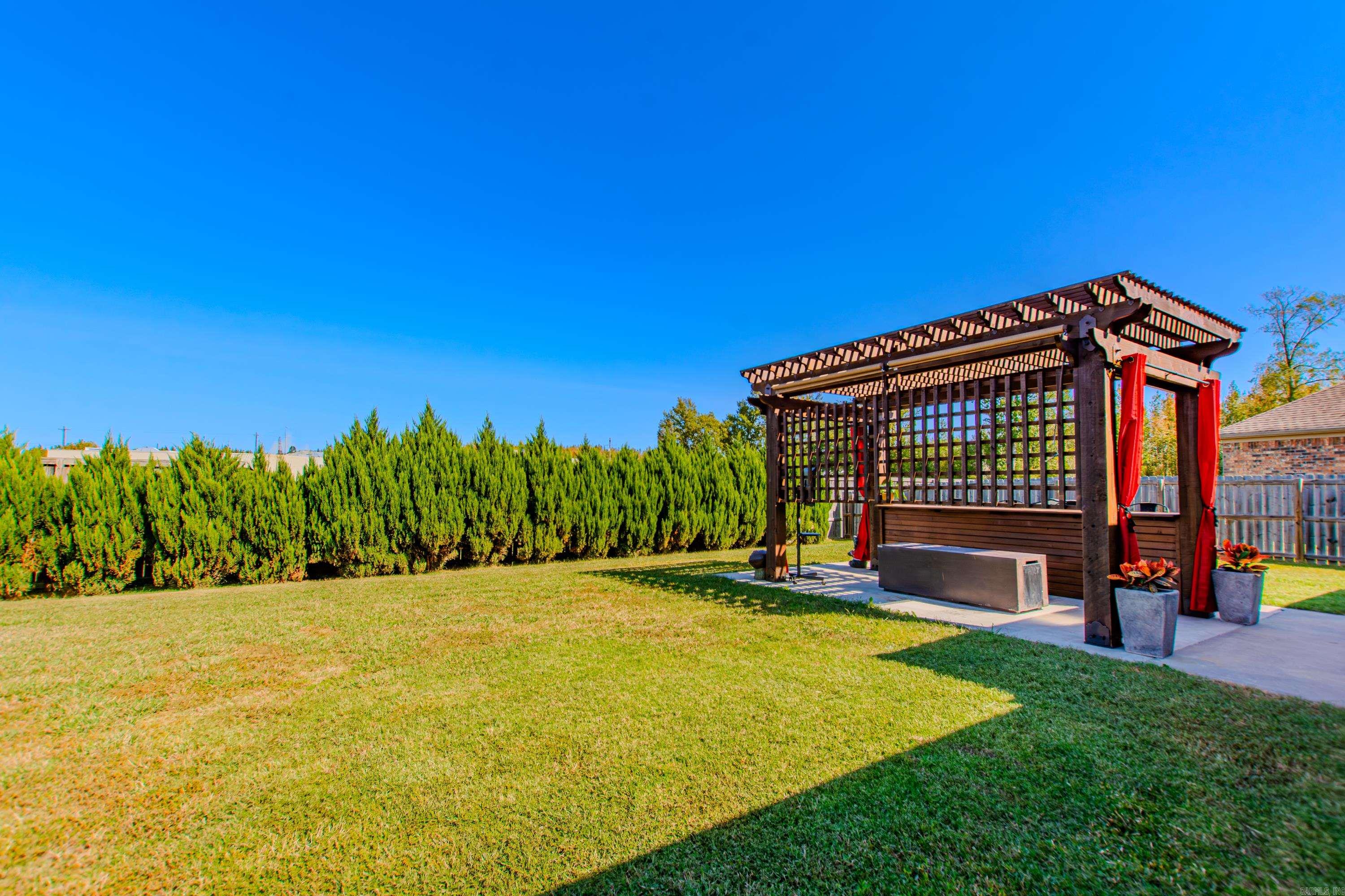 2386 Lakewood Circle
