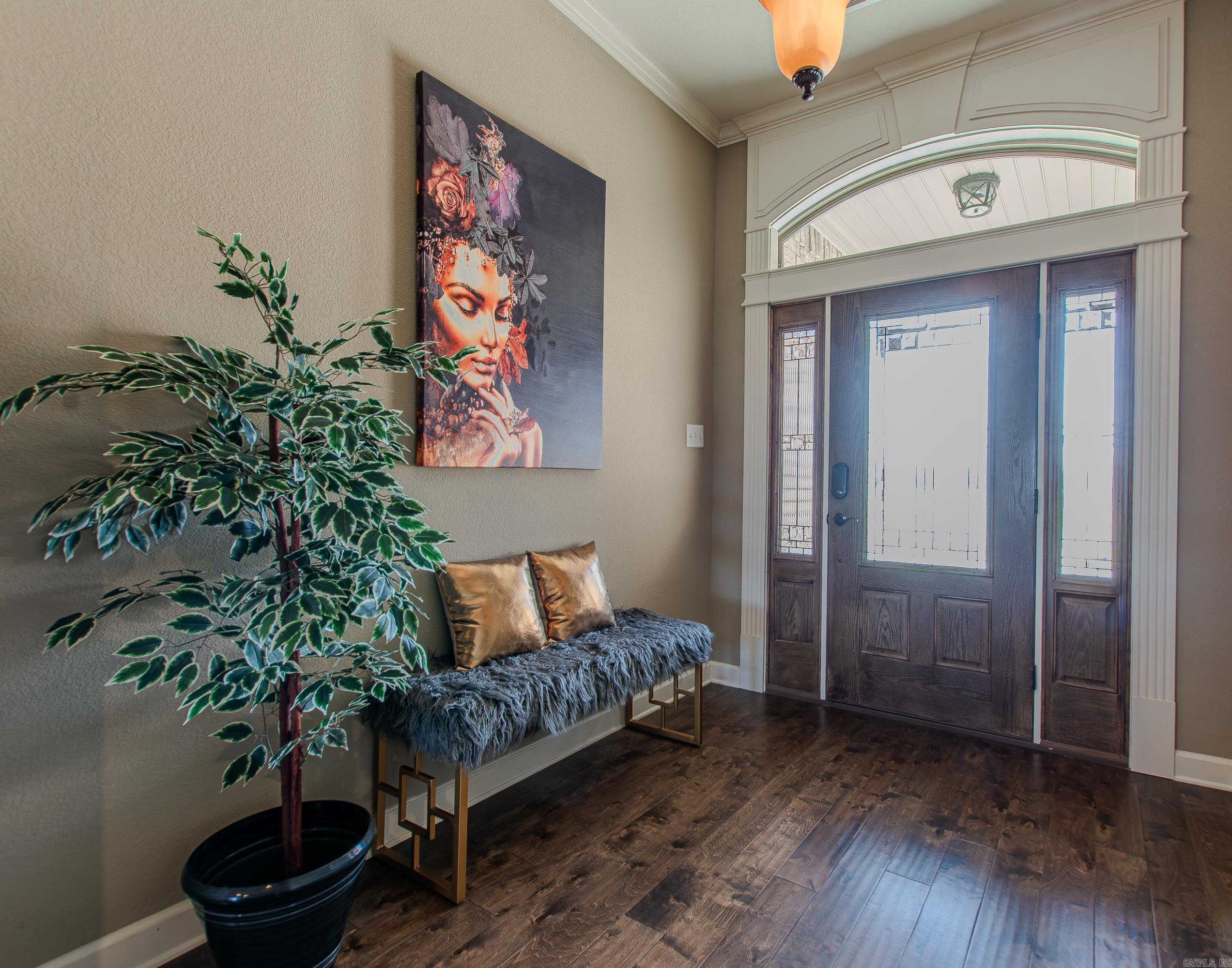 2386 Lakewood Circle