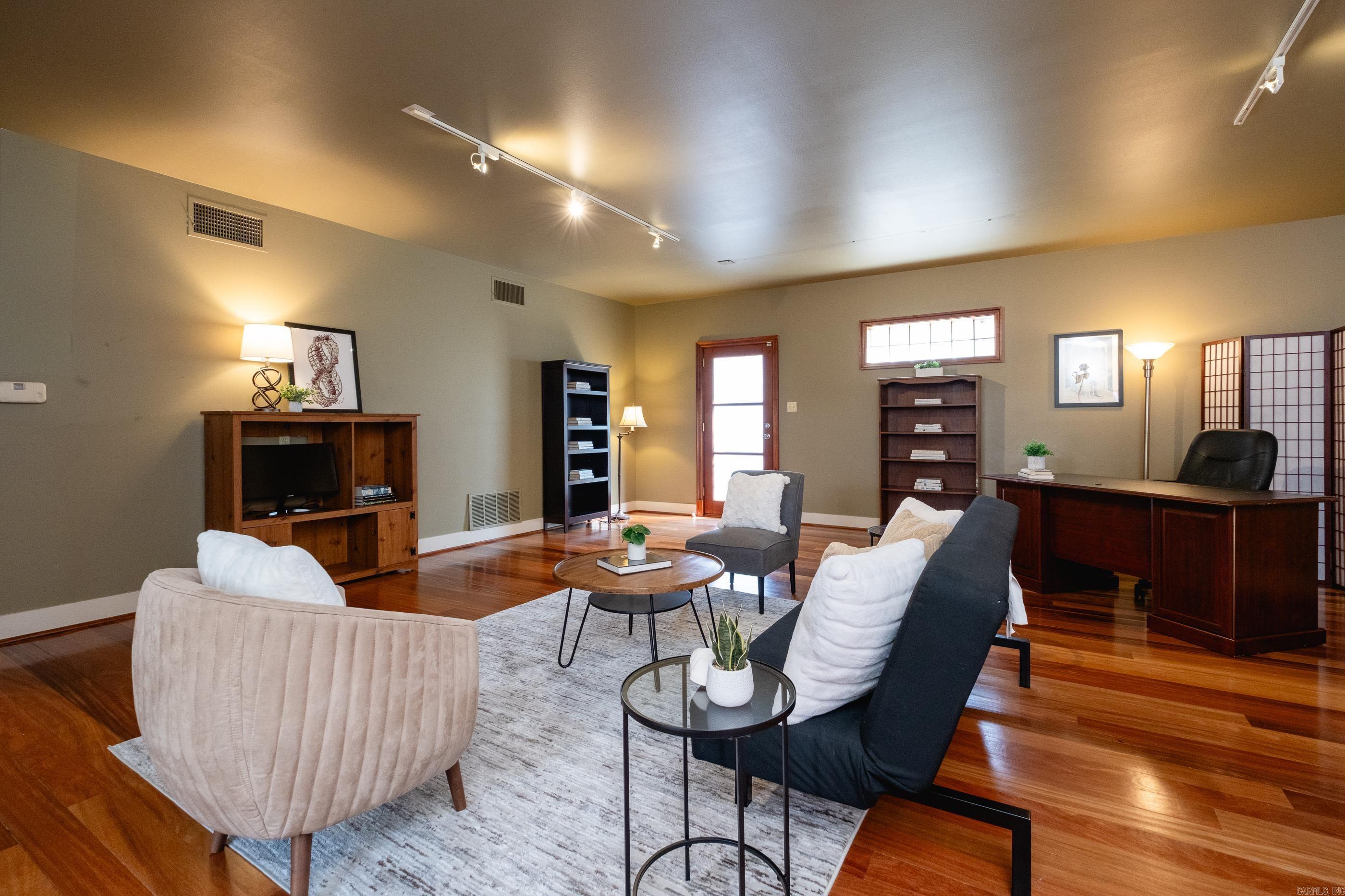 3118 Edgerstoune Lane