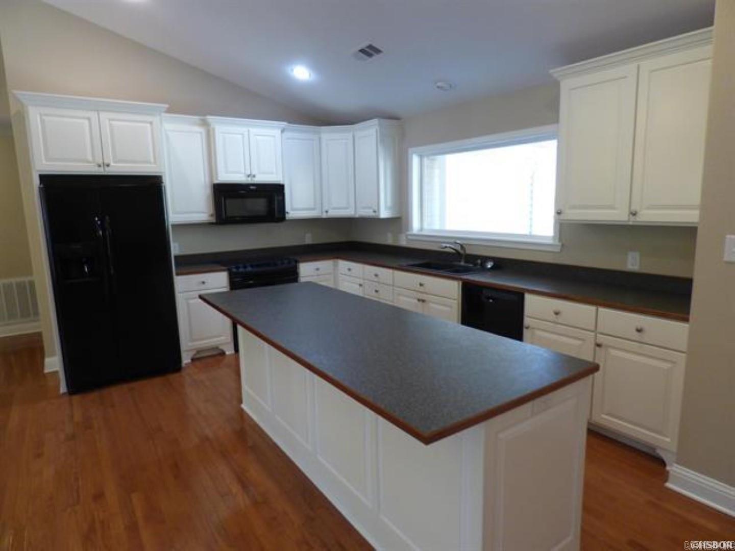 310 Diamondhead