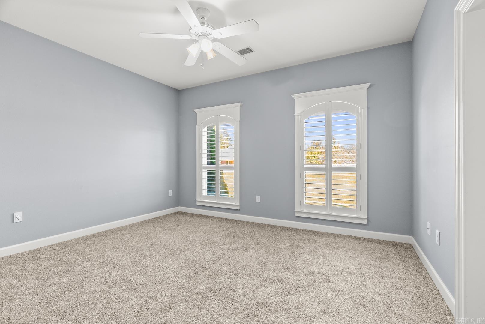 9 Tannon Cove