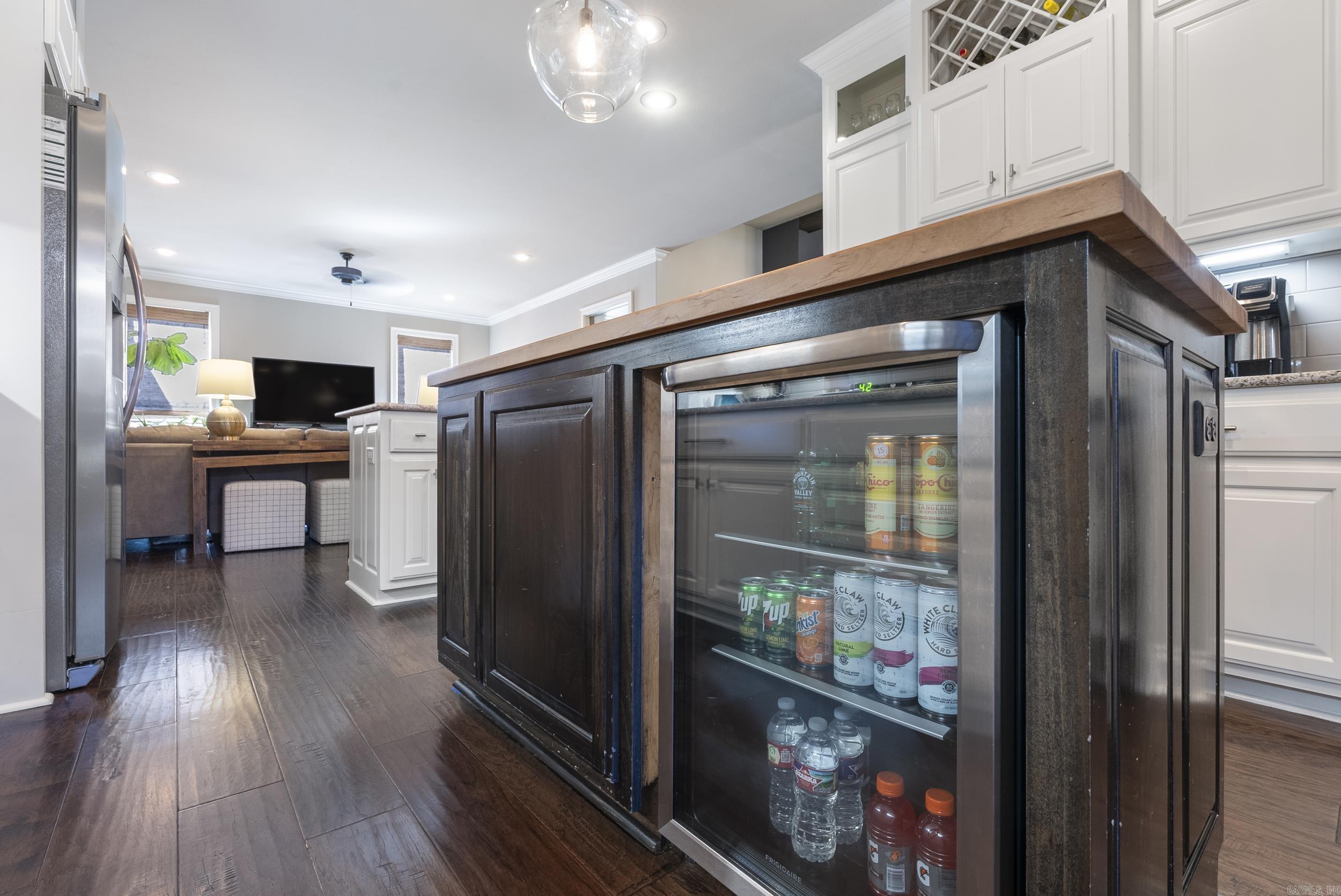 5105 Greystone Drive