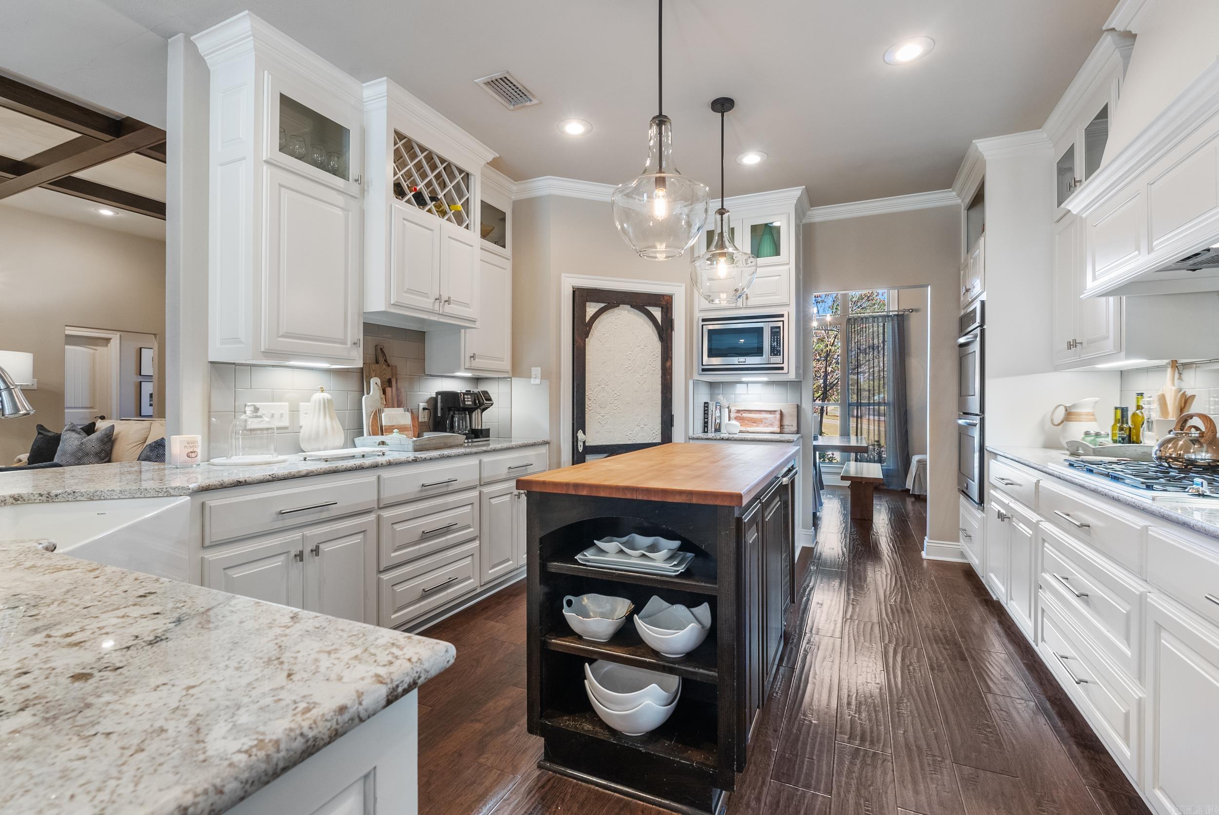 5105 Greystone Drive