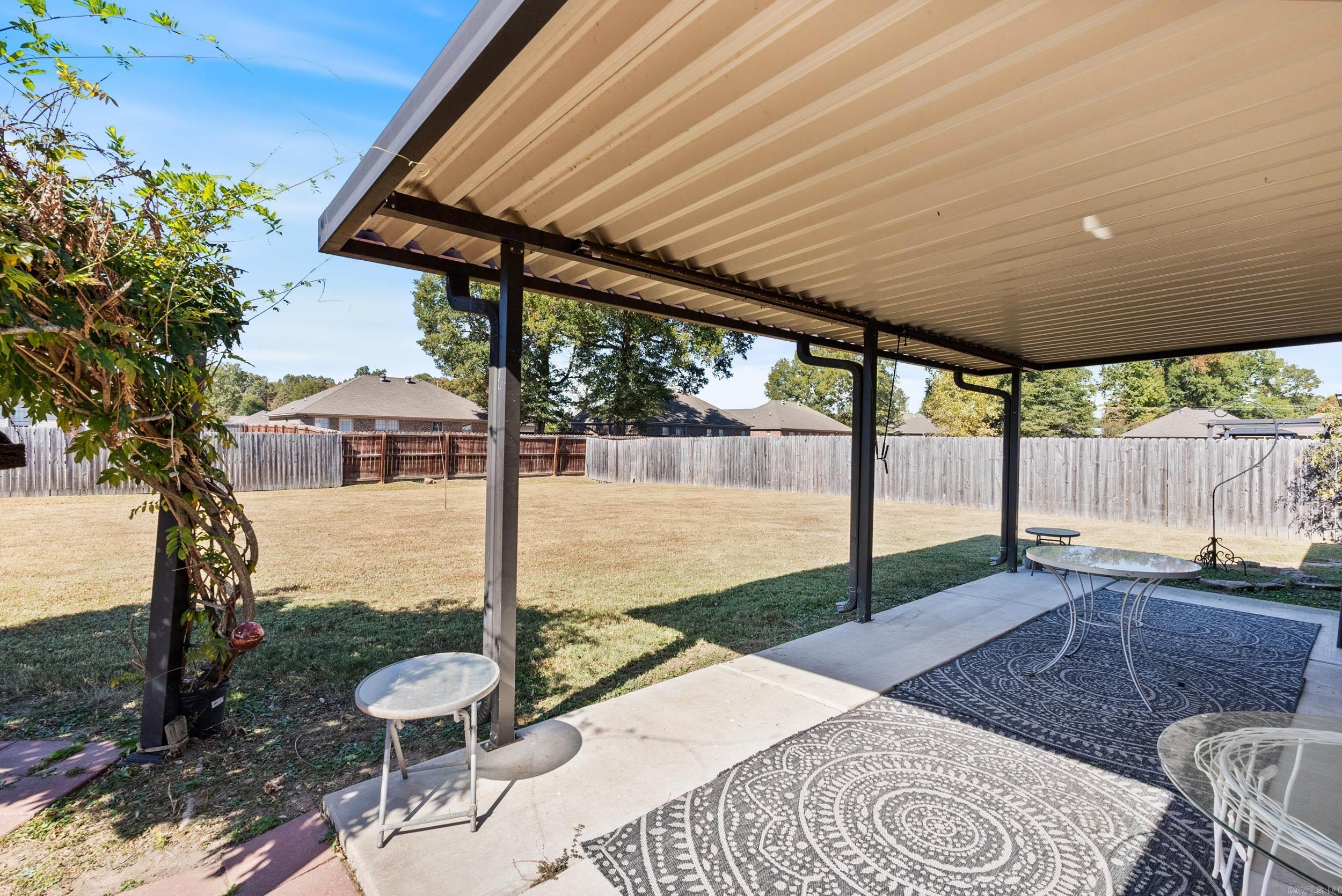 10 Waycross Drive