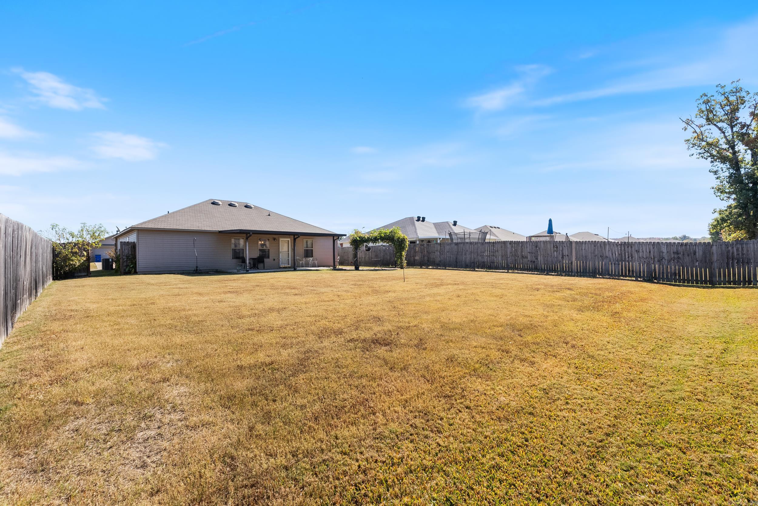 10 Waycross Drive
