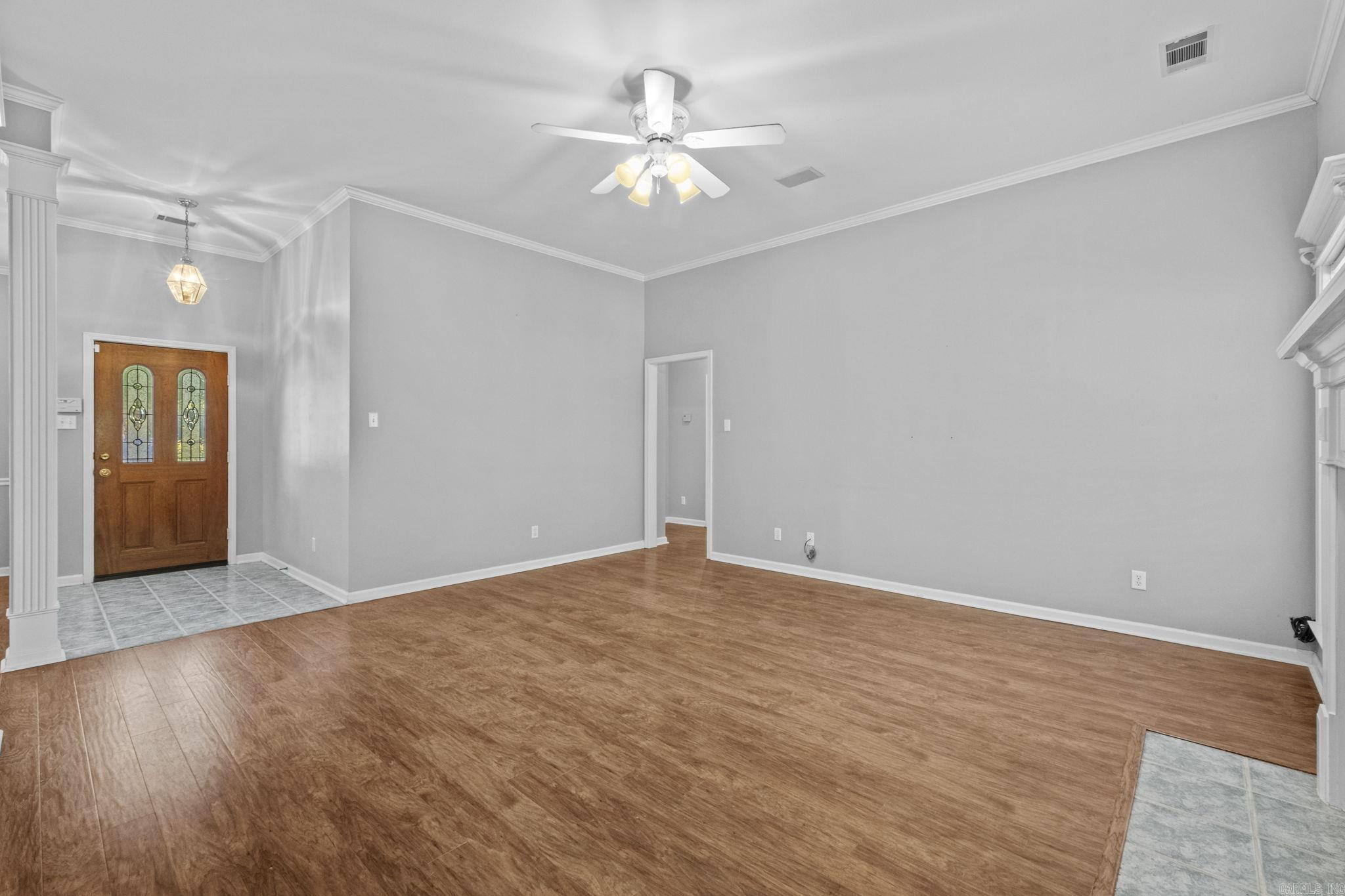 5000 Willow Glen Circle