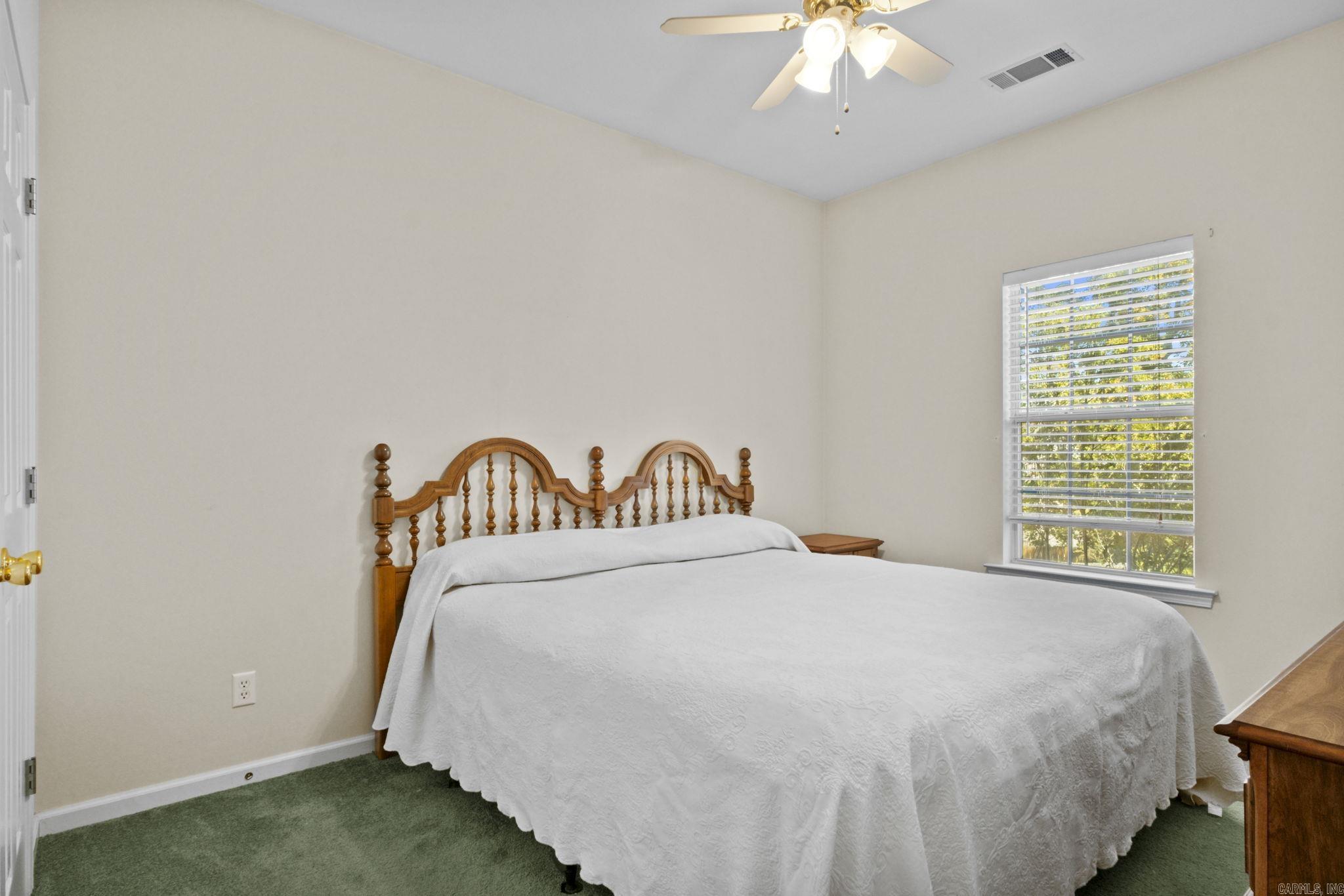 5000 Willow Glen Circle