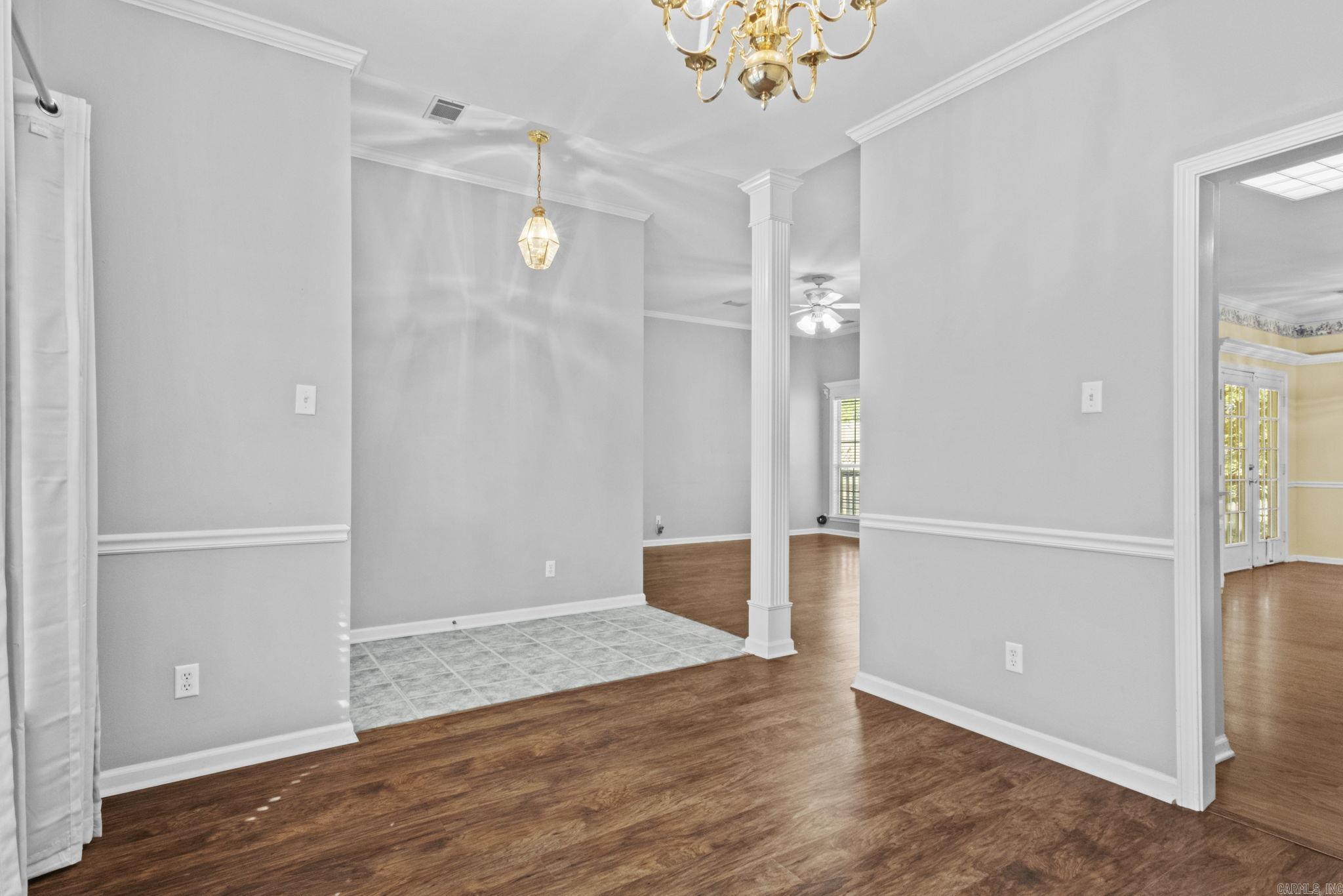 5000 Willow Glen Circle