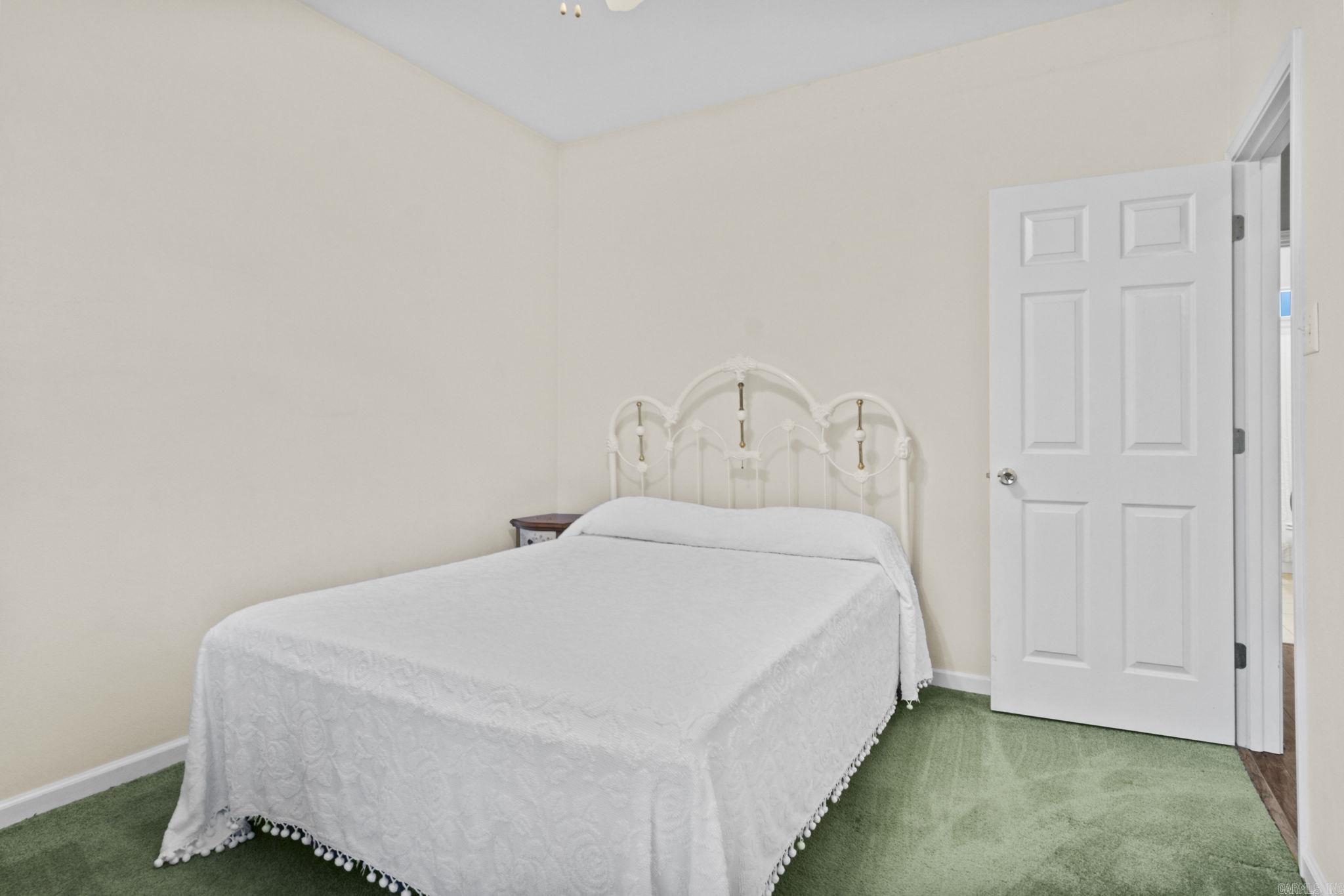 5000 Willow Glen Circle