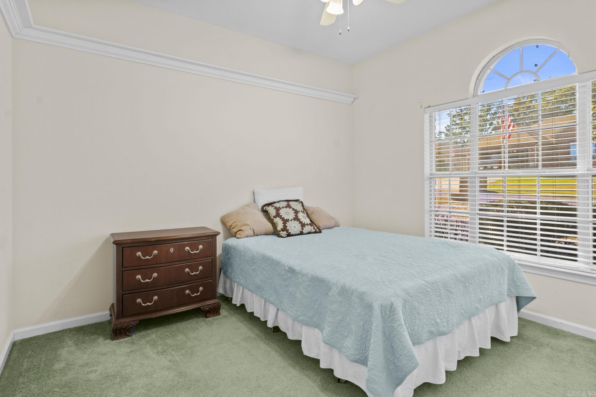 5000 Willow Glen Circle