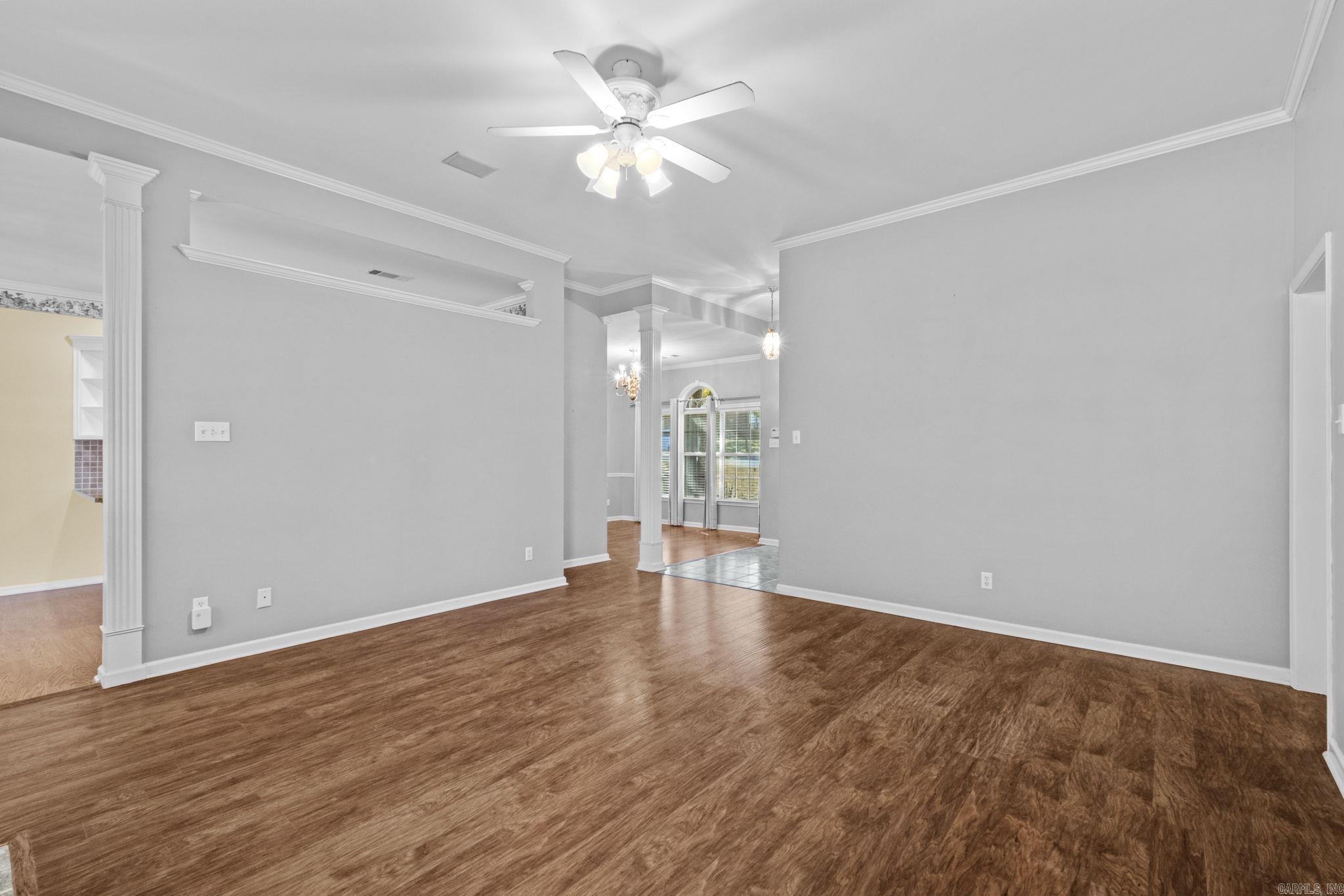 5000 Willow Glen Circle