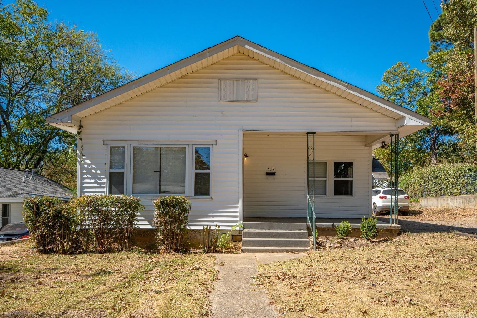 532 & 532 1/2 Summer Street