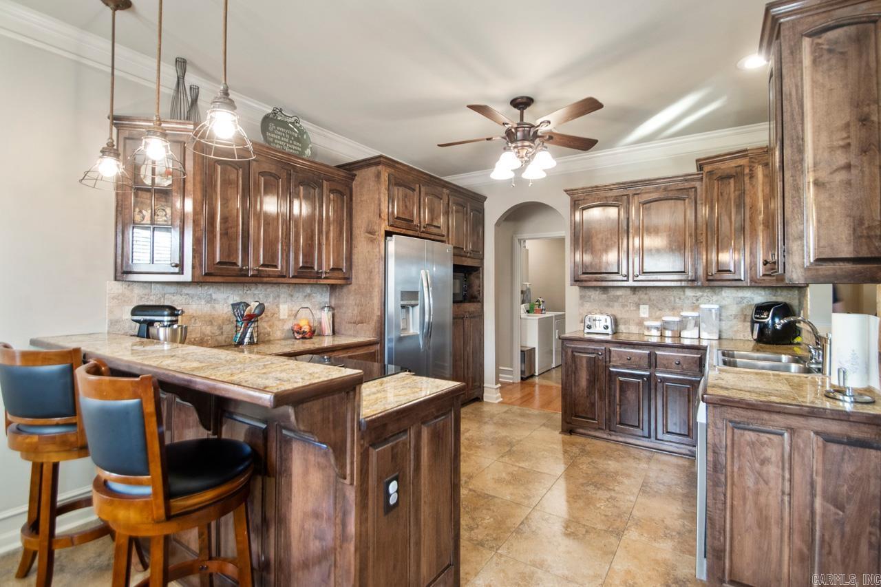 3041 MT. MCGREGOR Drive