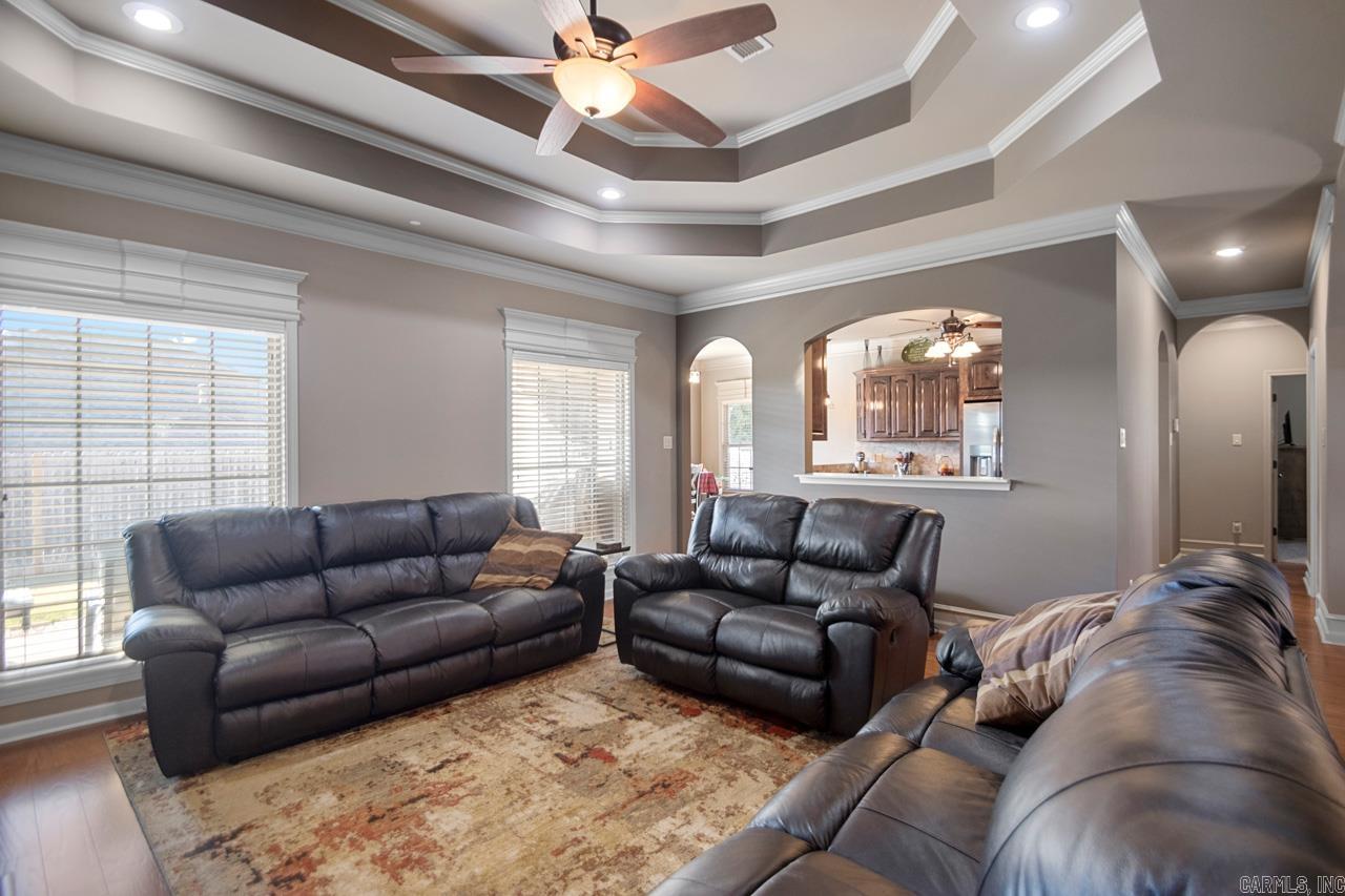 3041 MT. MCGREGOR Drive
