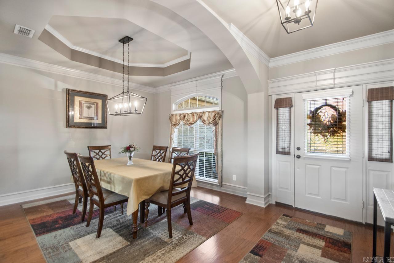 3041 MT. MCGREGOR Drive