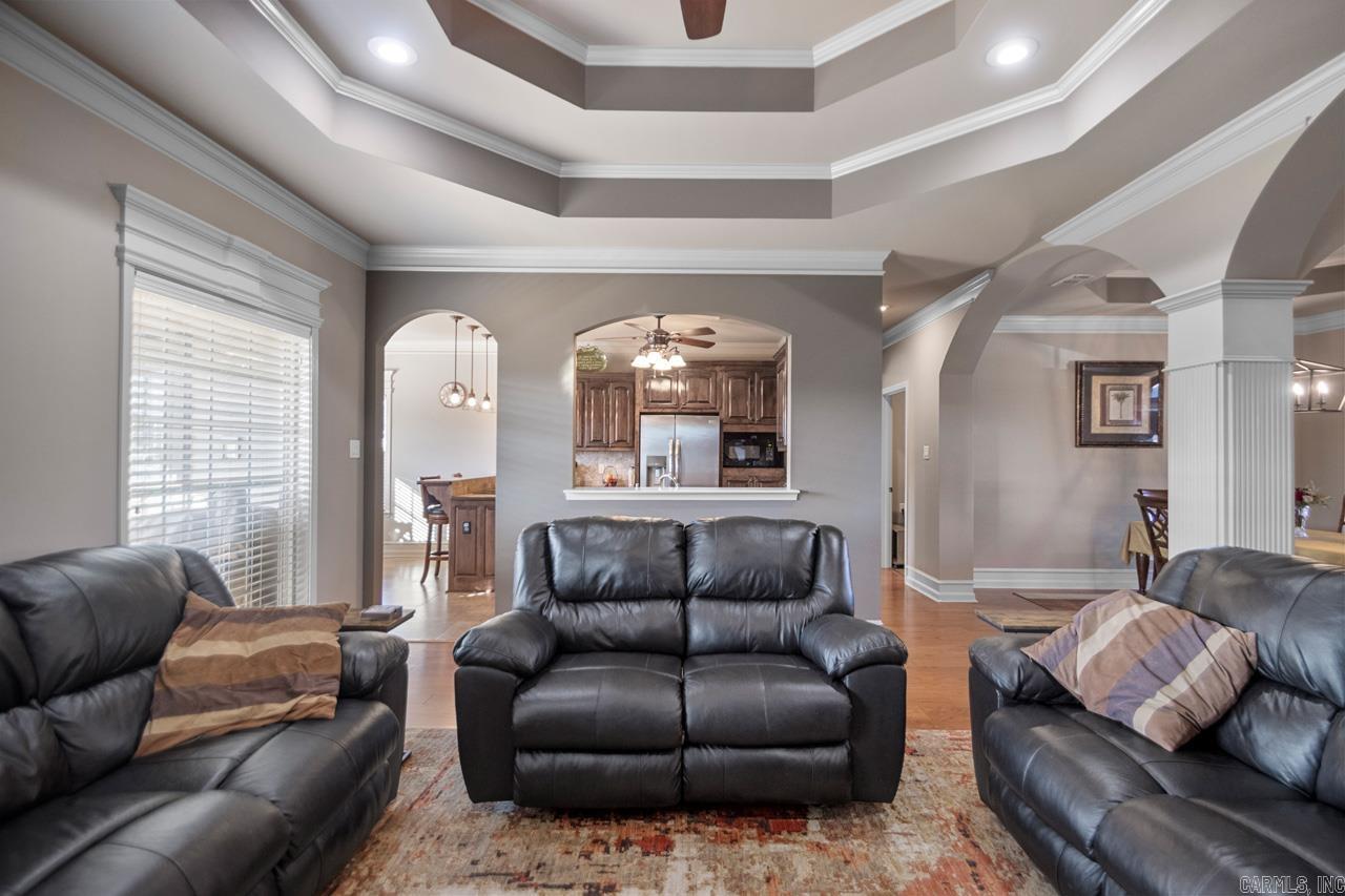 3041 MT. MCGREGOR Drive