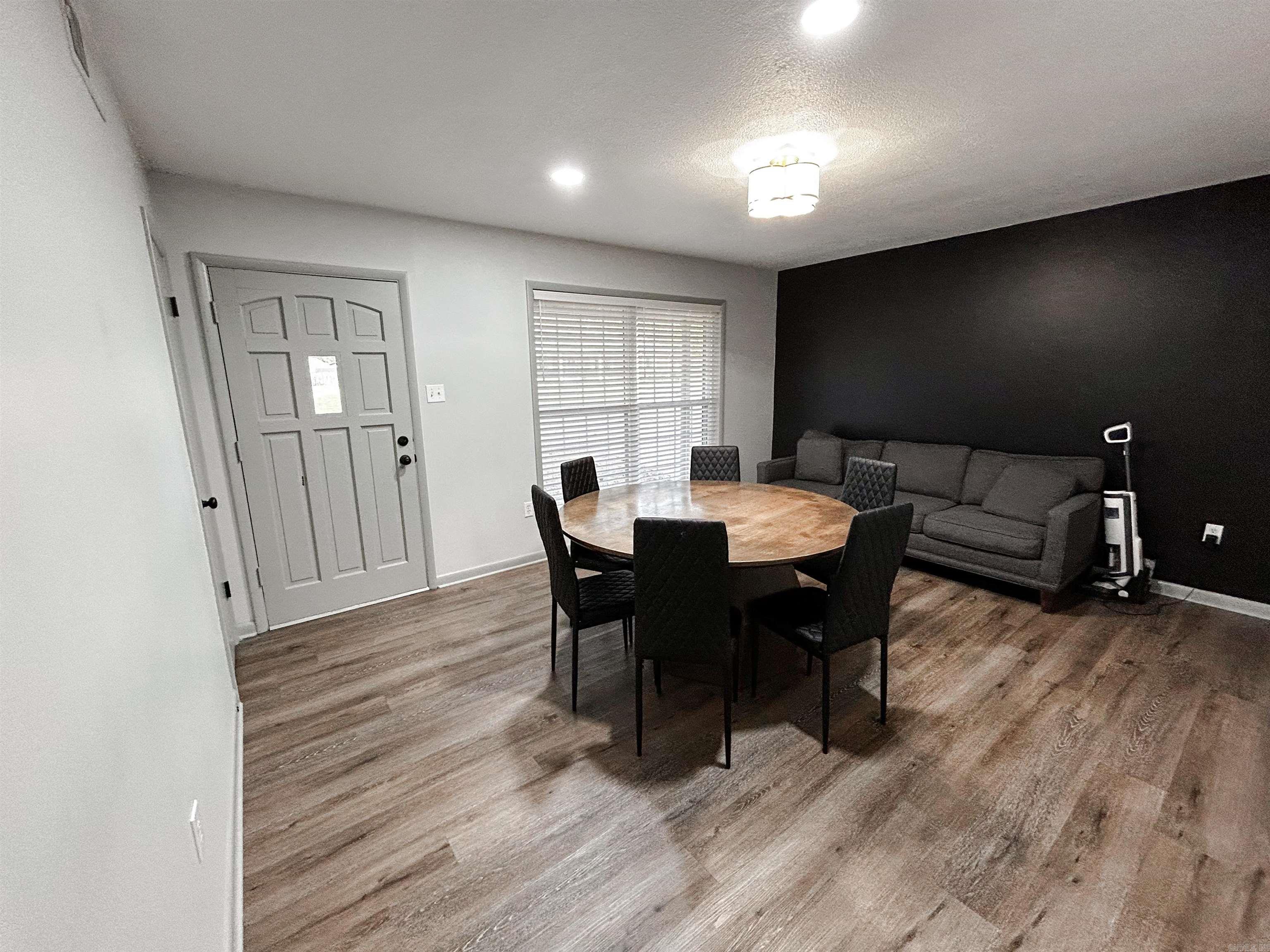 12 Water Oak Drive