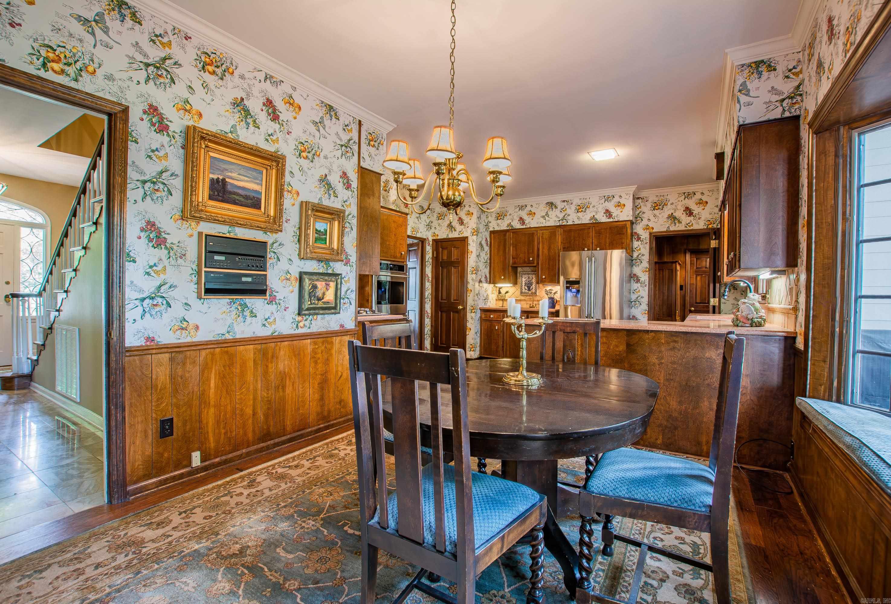 467 Valley Club Circle