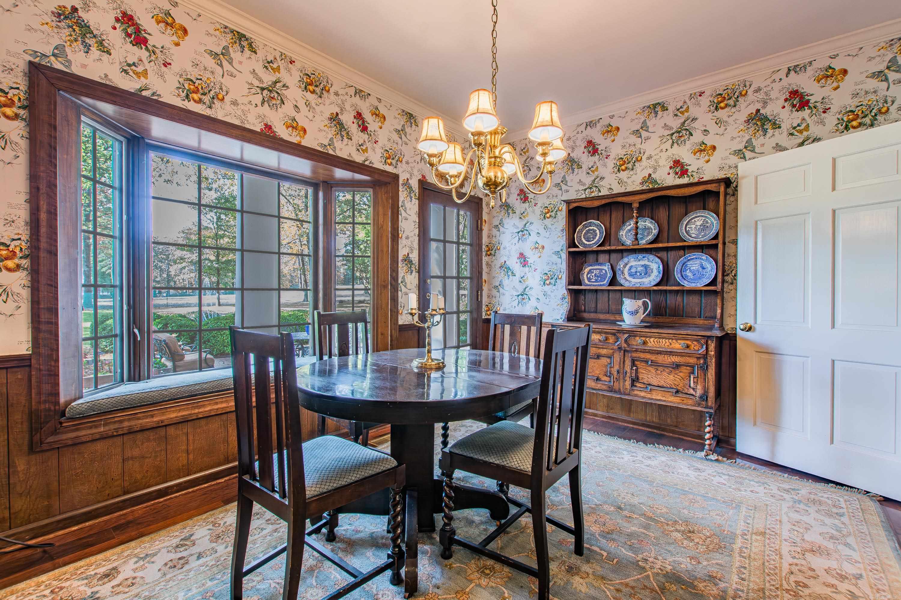 467 Valley Club Circle