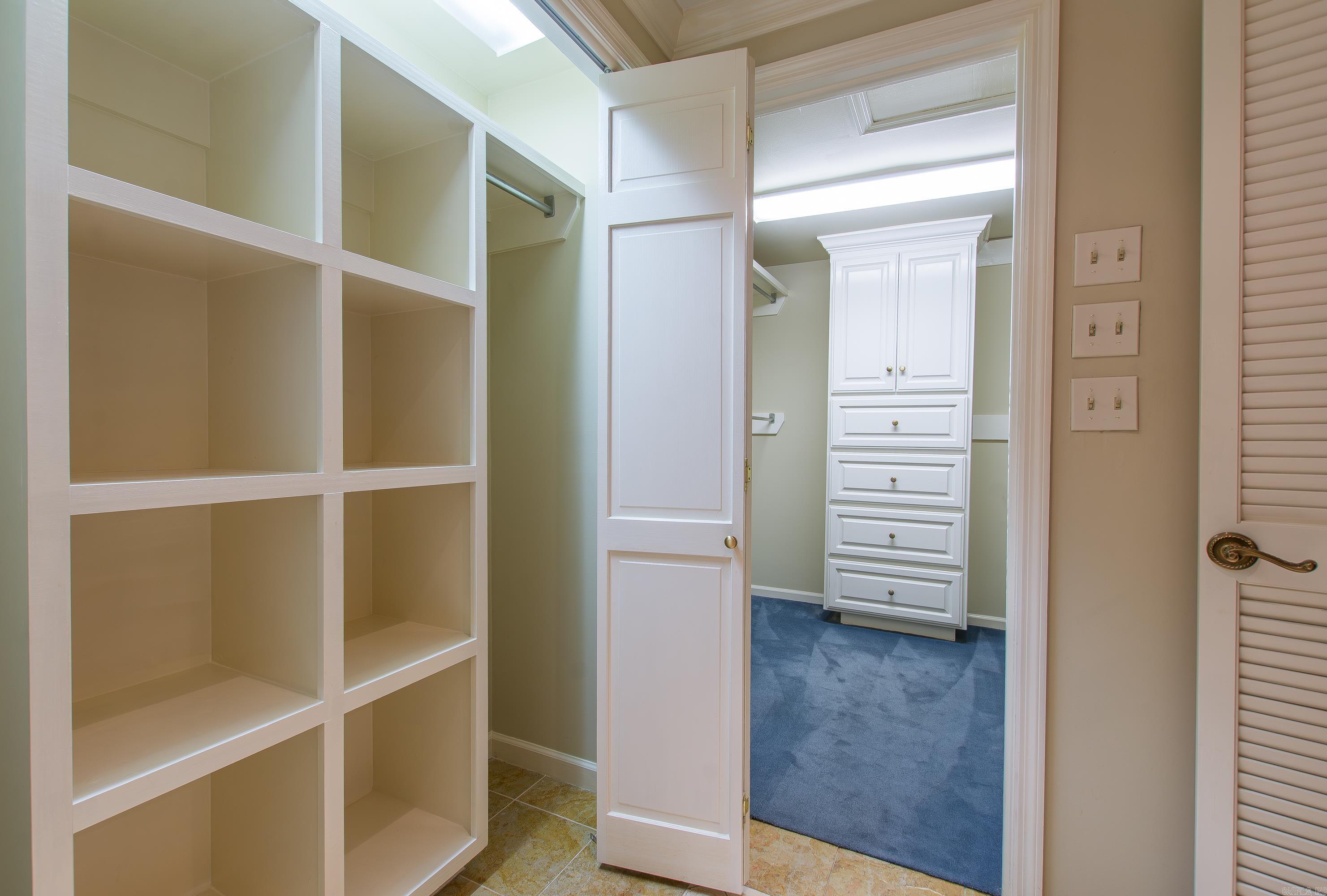 467 Valley Club Circle