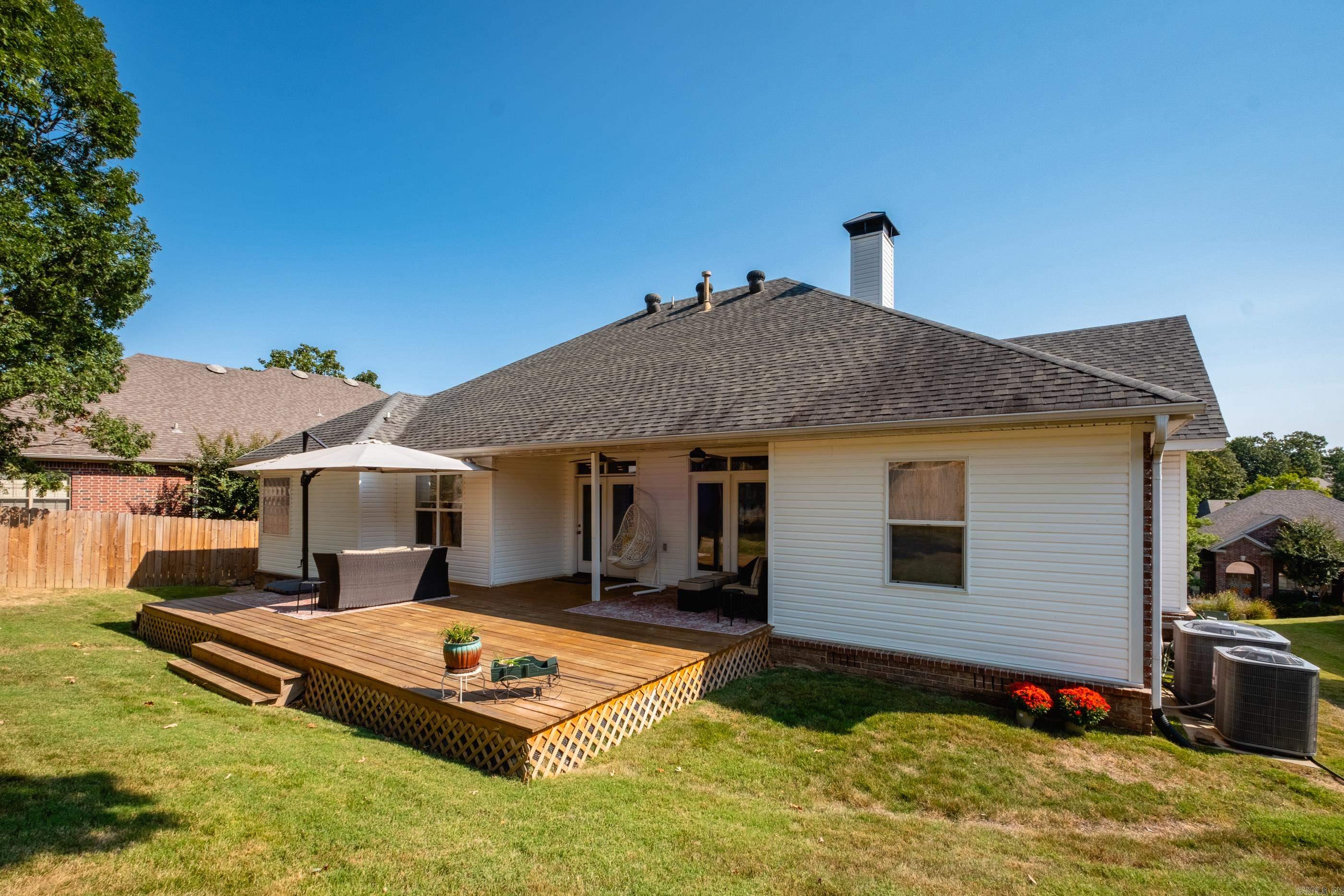 4 Red Cedar Cove