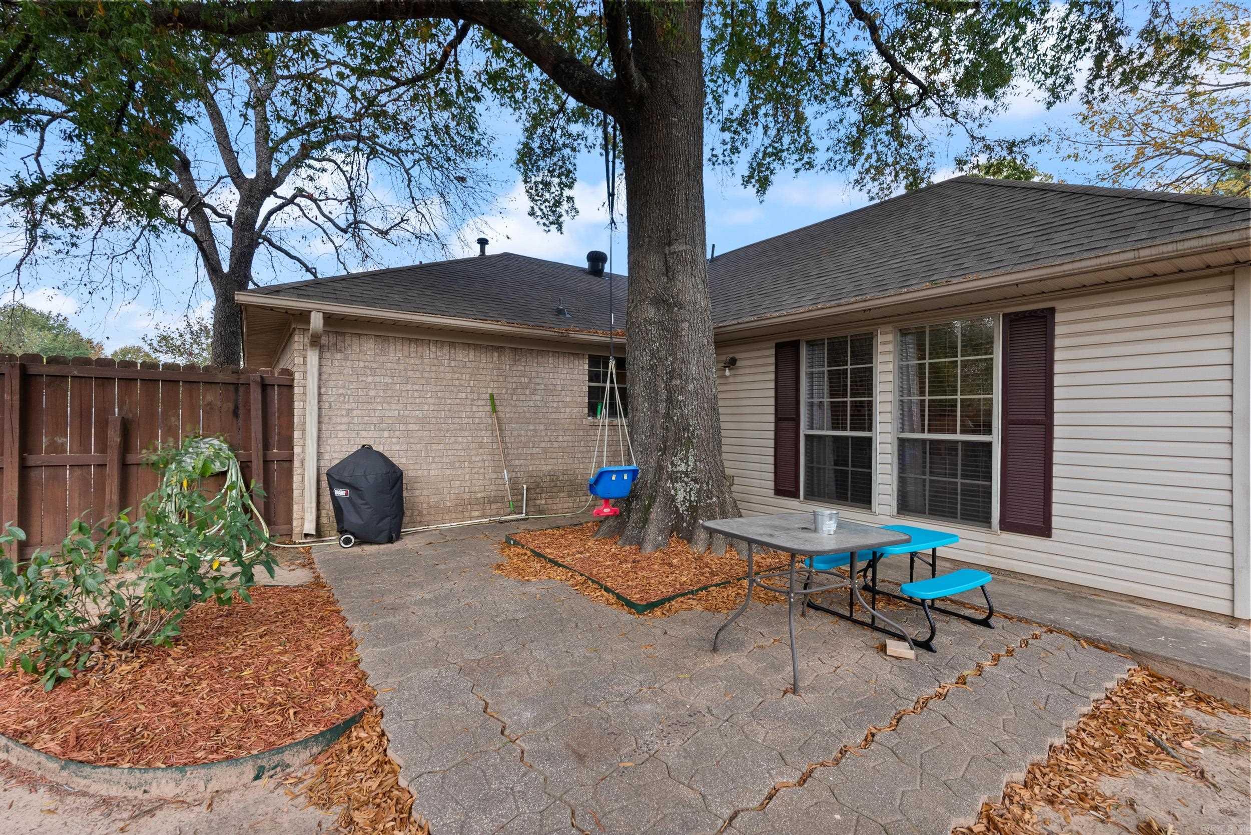 3915 Cirrus Drive