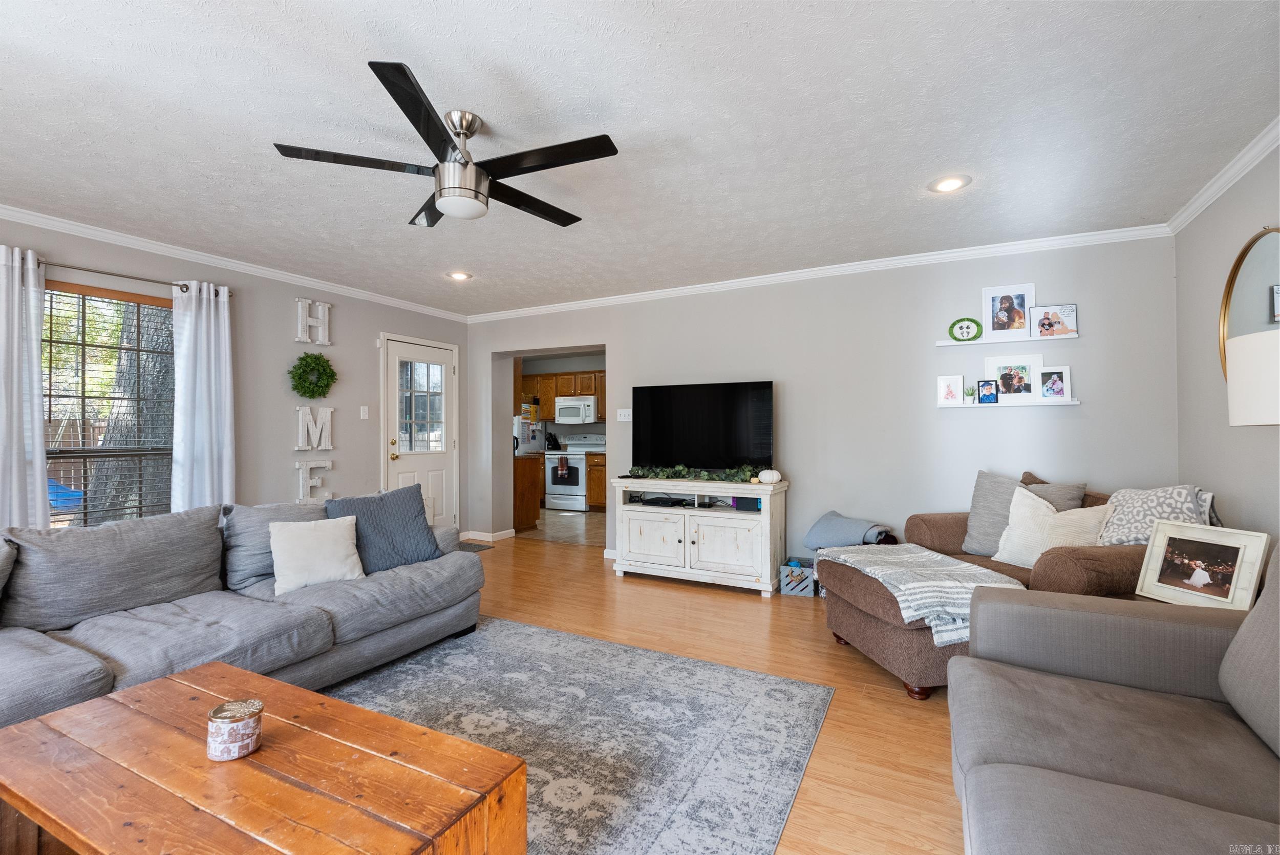 3915 Cirrus Drive