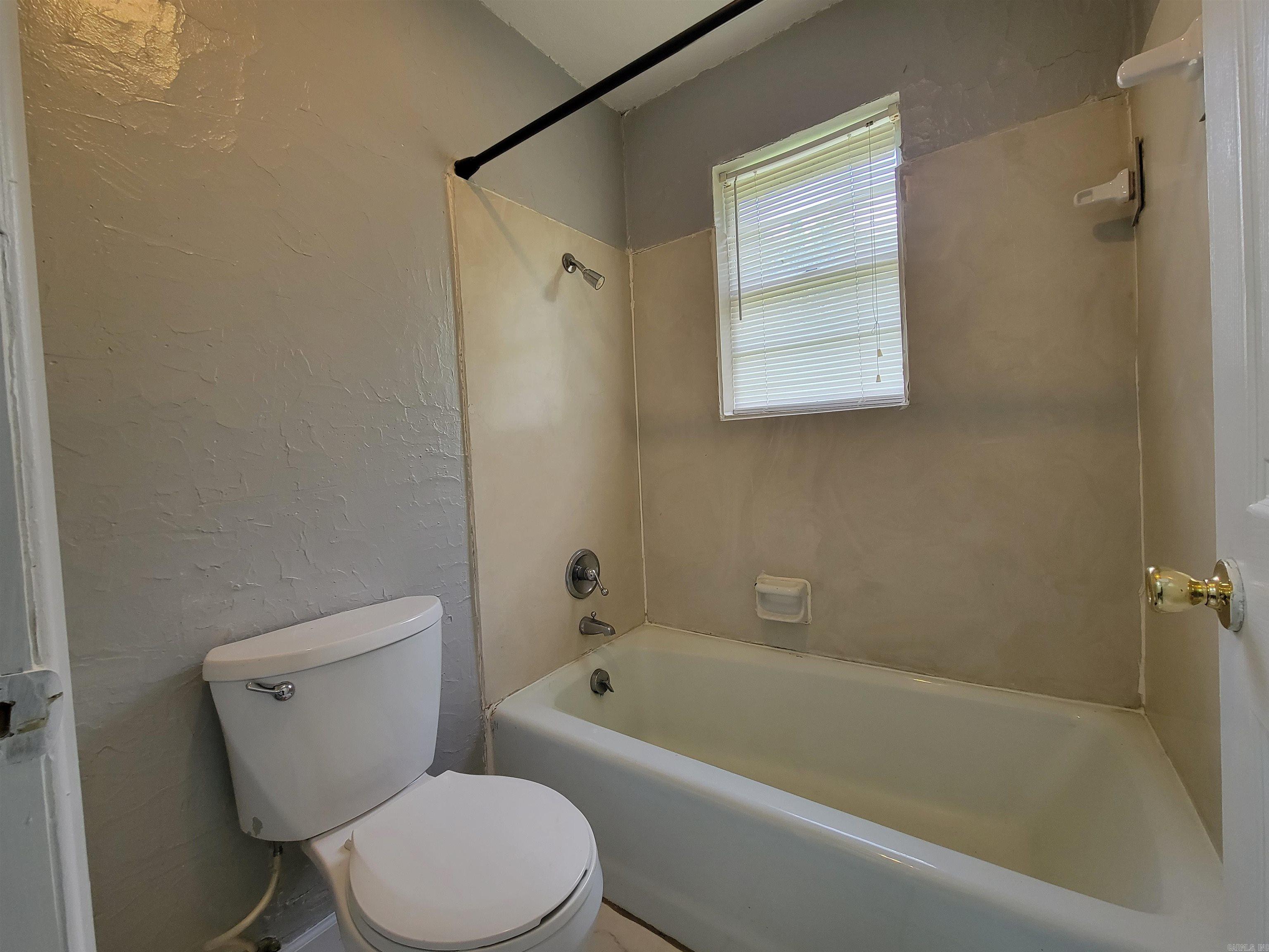 1411/1409 stafford Road