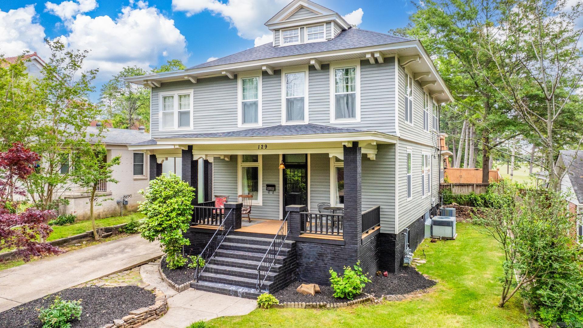 129 N Woodrow Street