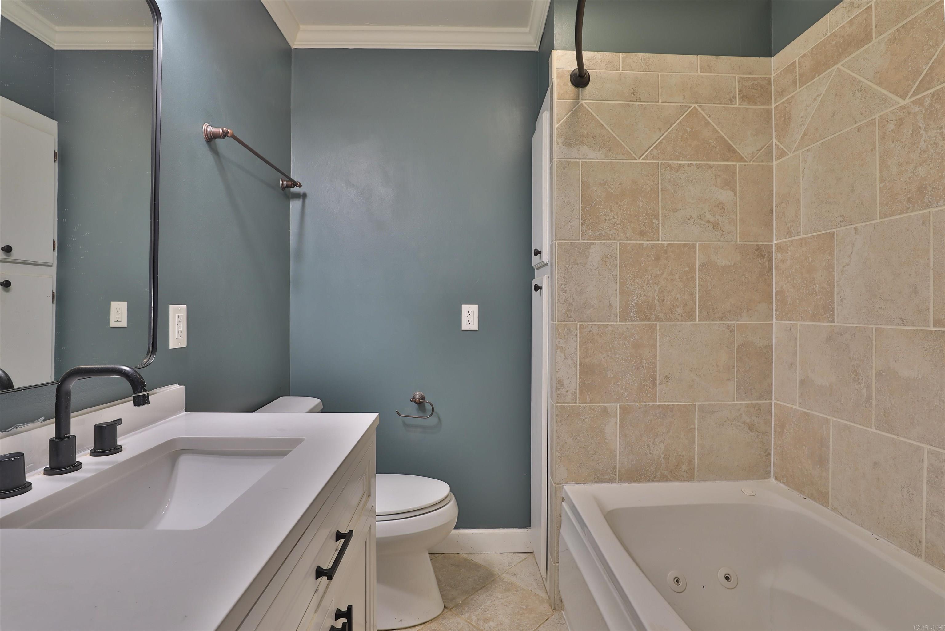 2006 South Prairie Street