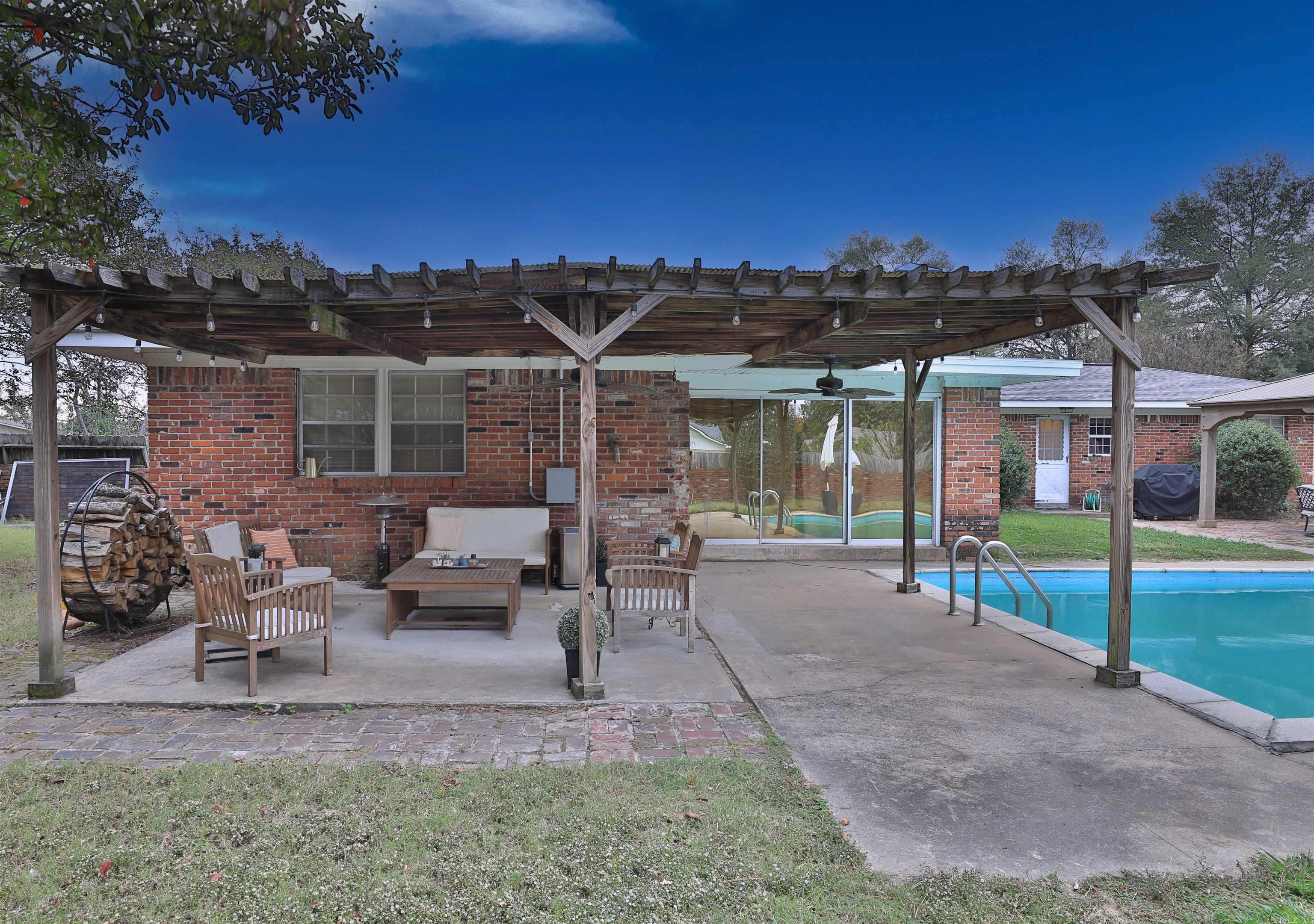 2006 South Prairie Street