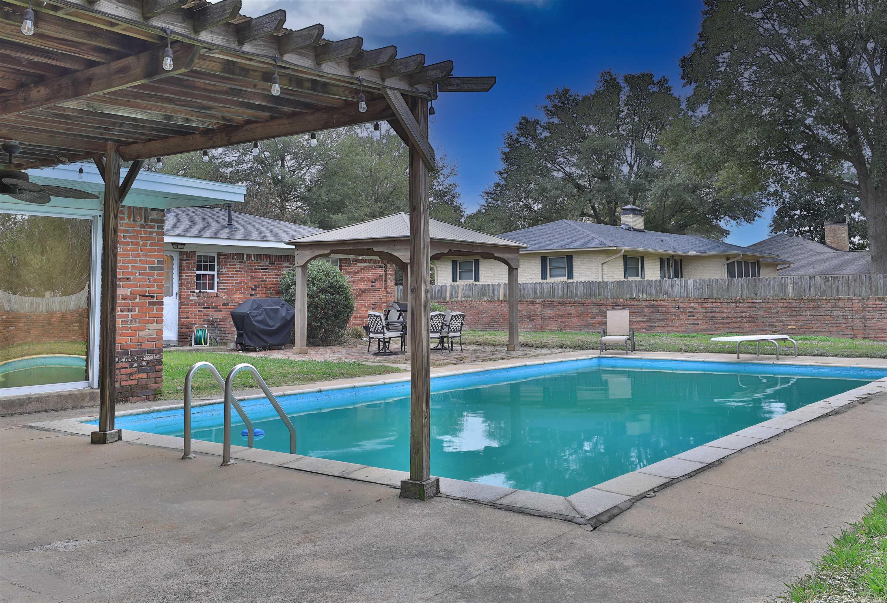 2006 South Prairie Street