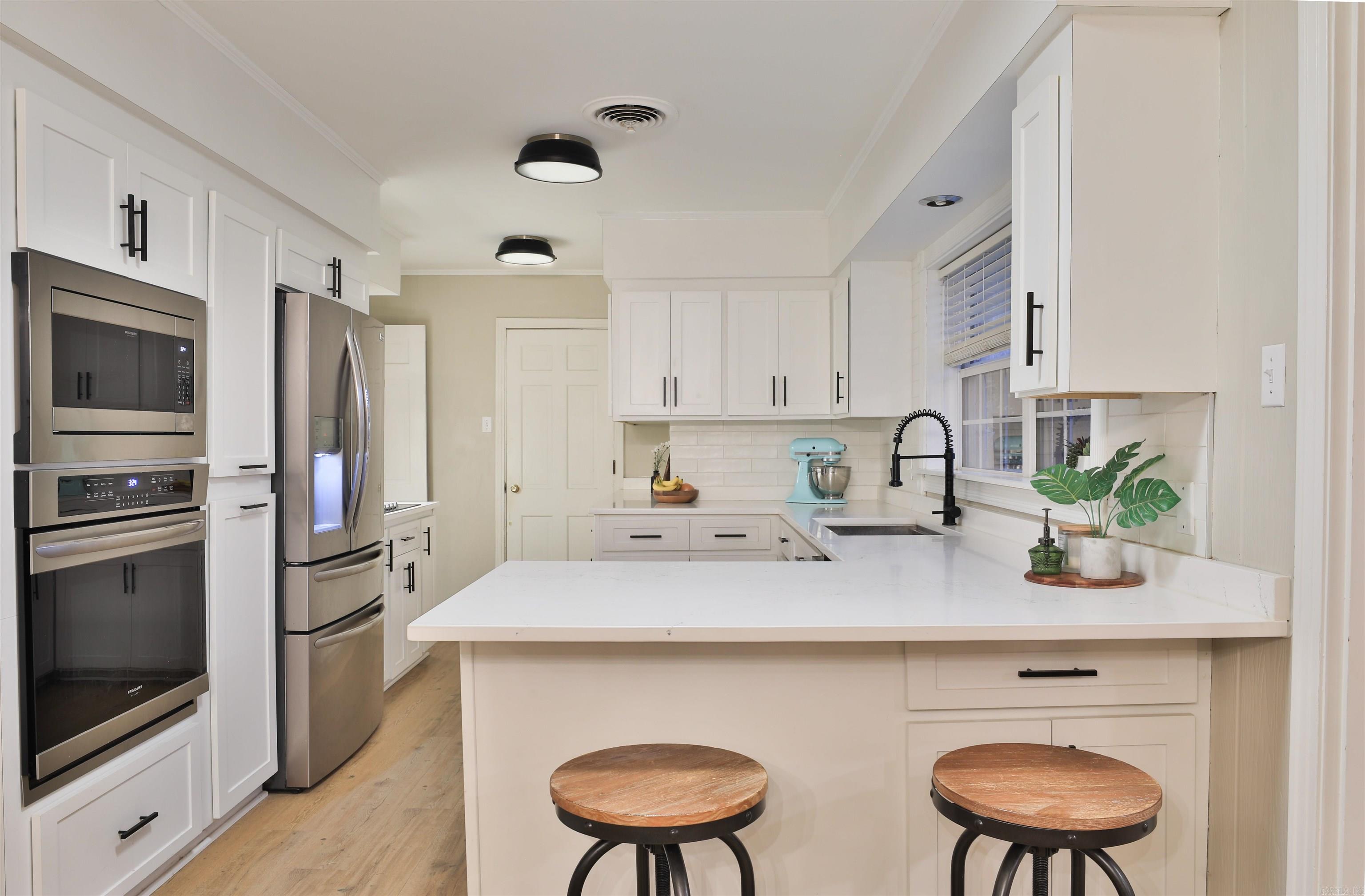 2006 South Prairie Street