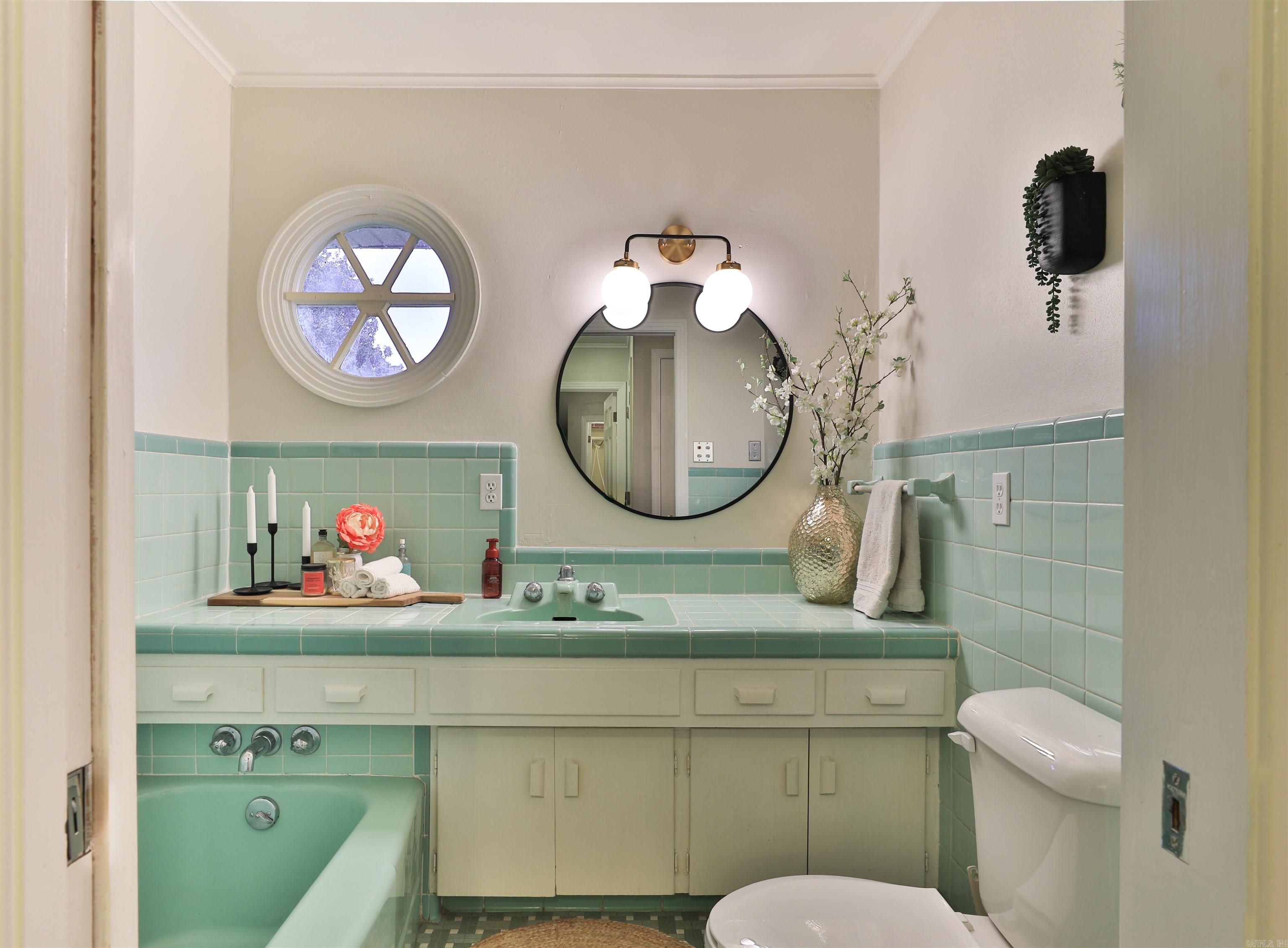 2006 South Prairie Street