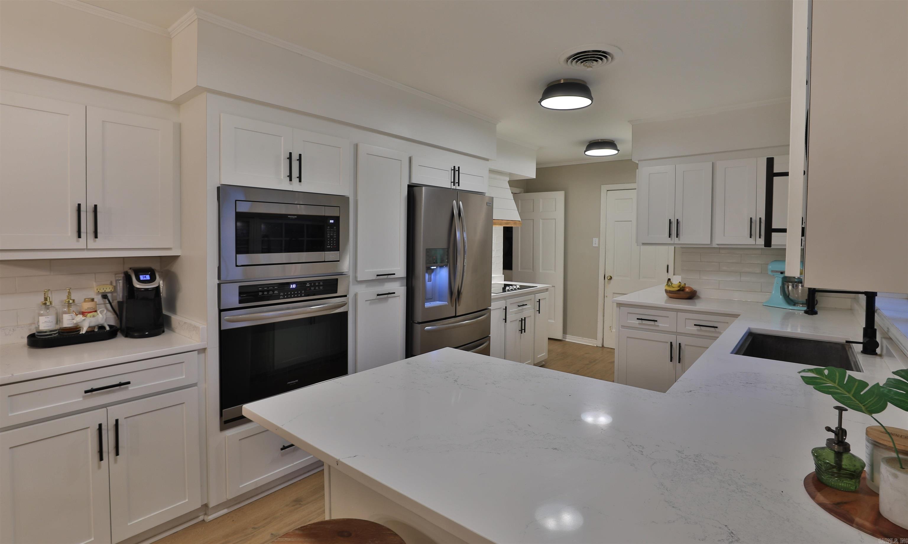 2006 South Prairie Street