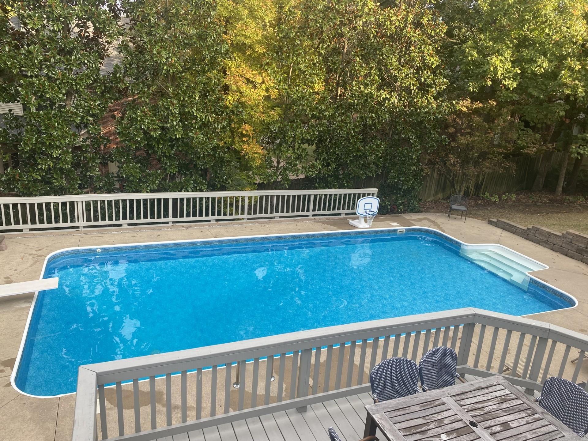 4307 Valley View