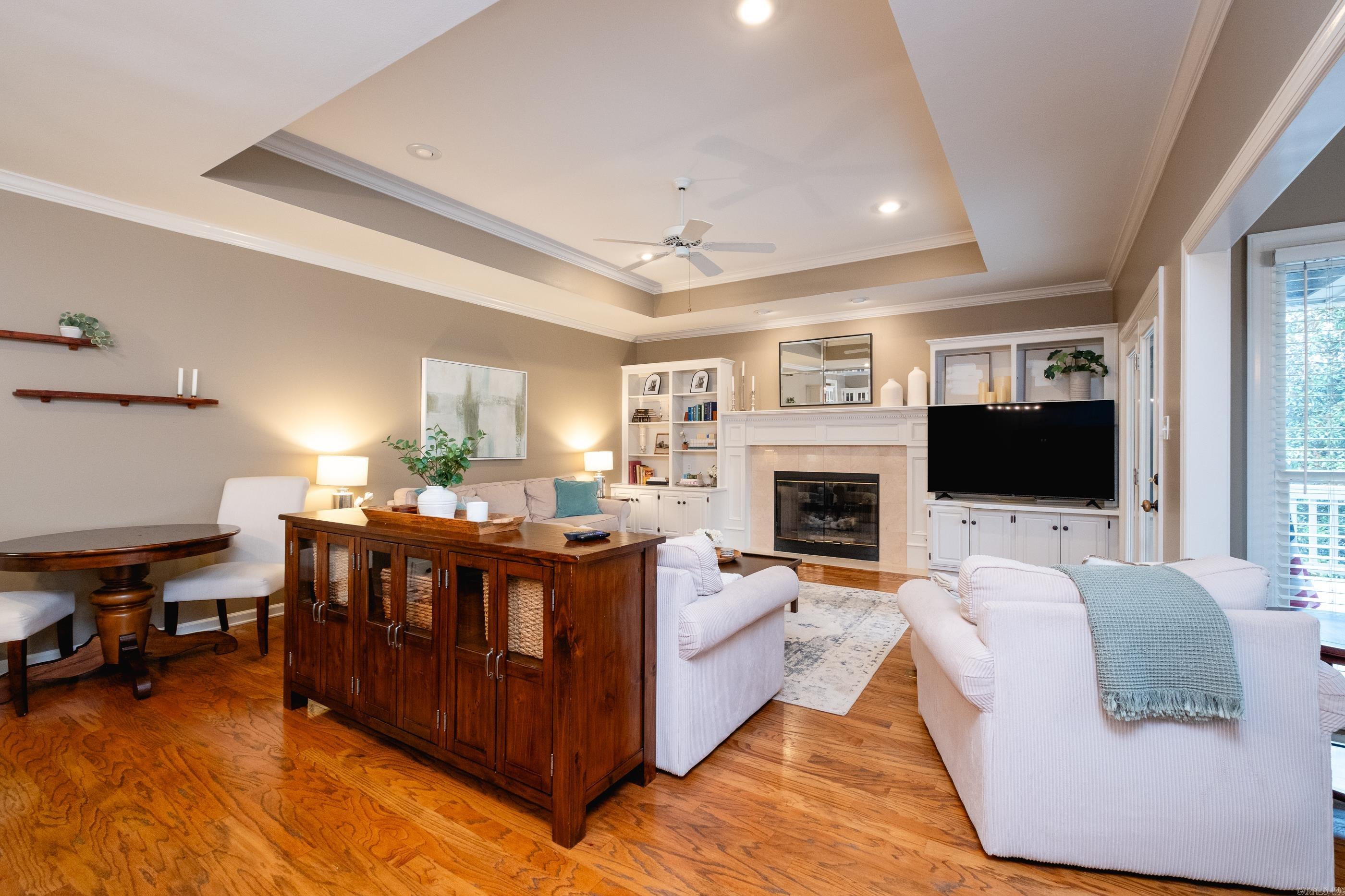 4307 Valley View