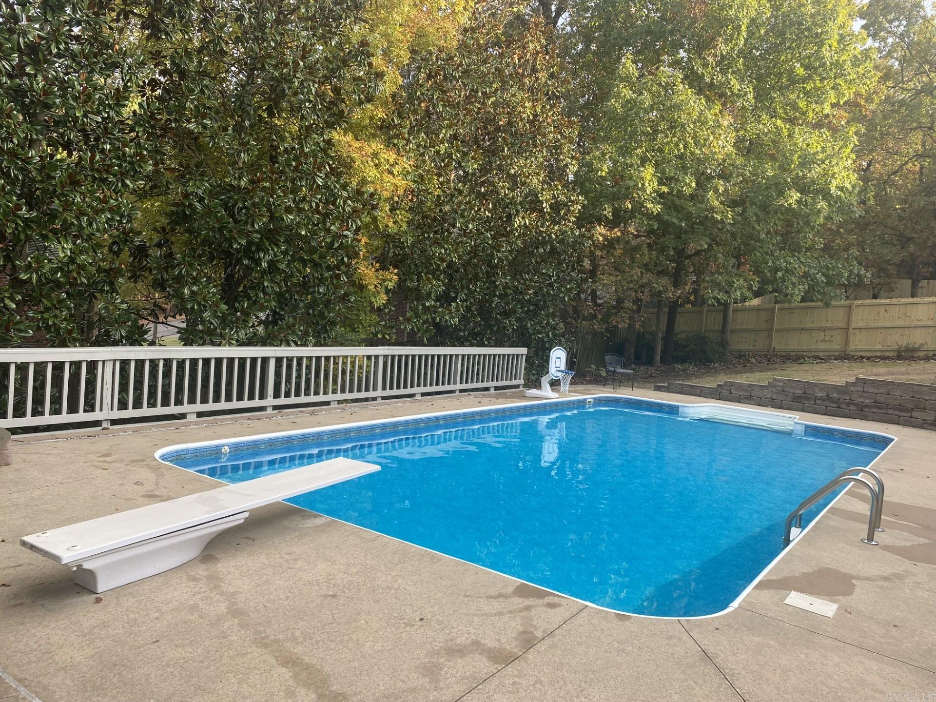 4307 Valley View