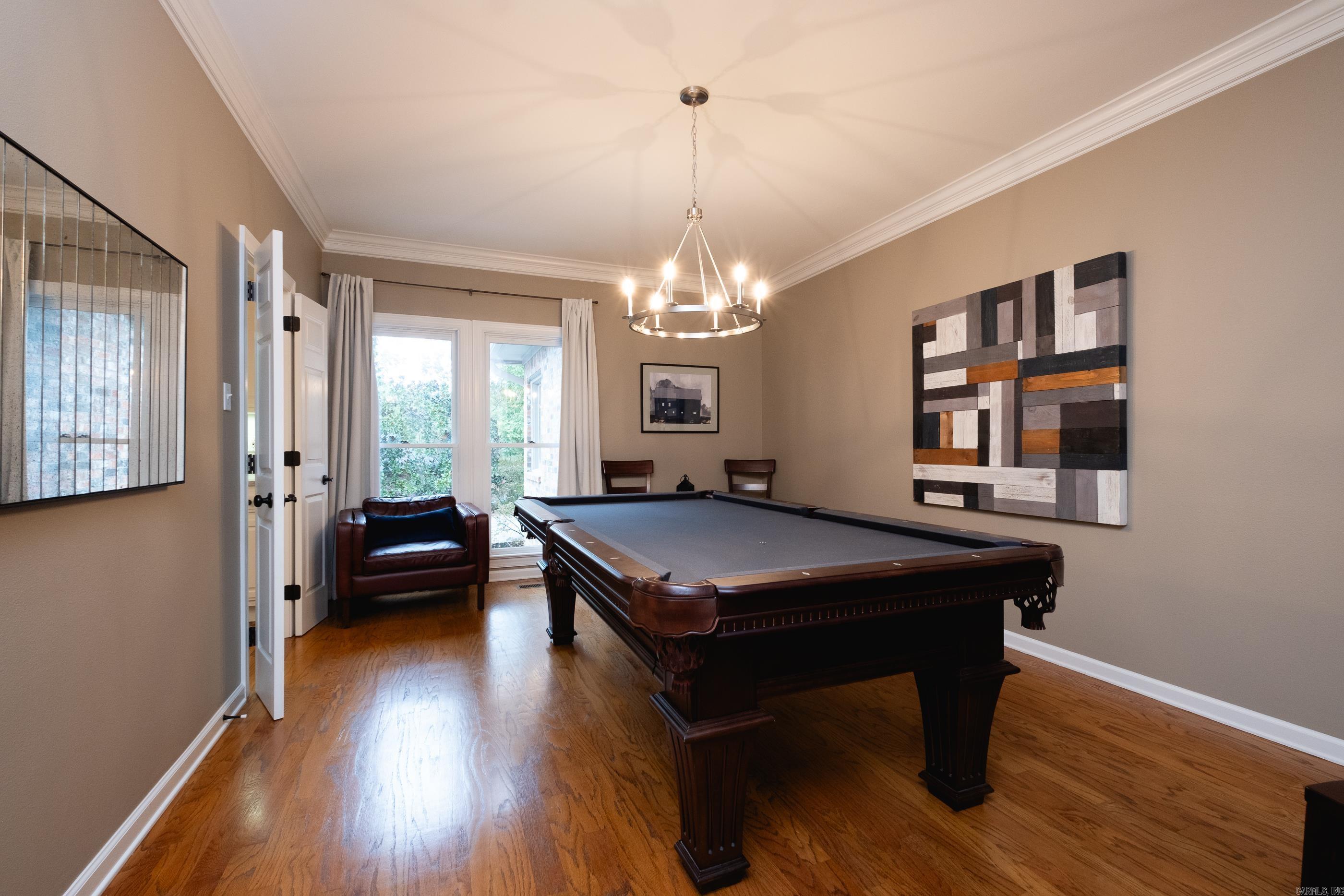 4307 Valley View