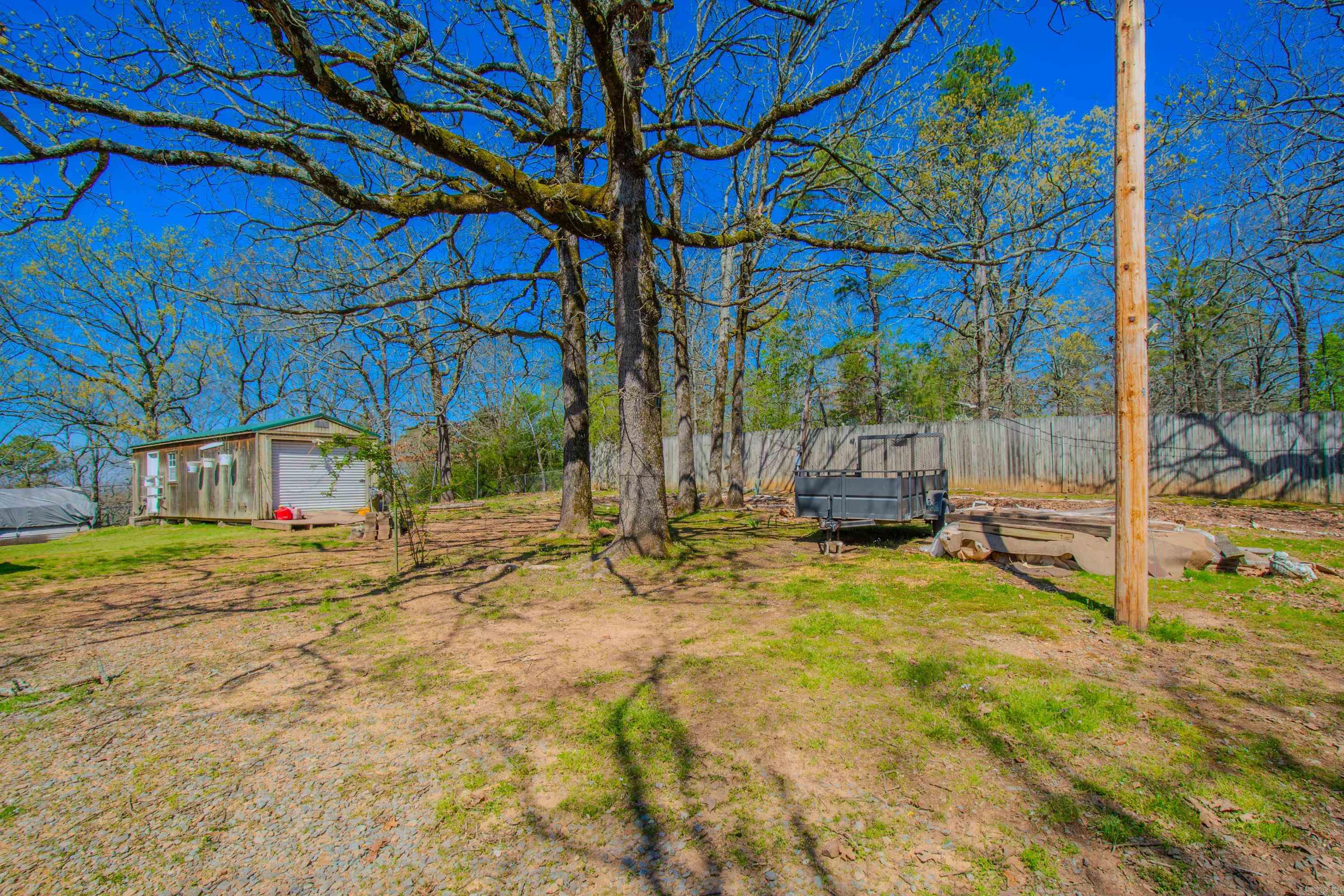 10623 Mundo Rd