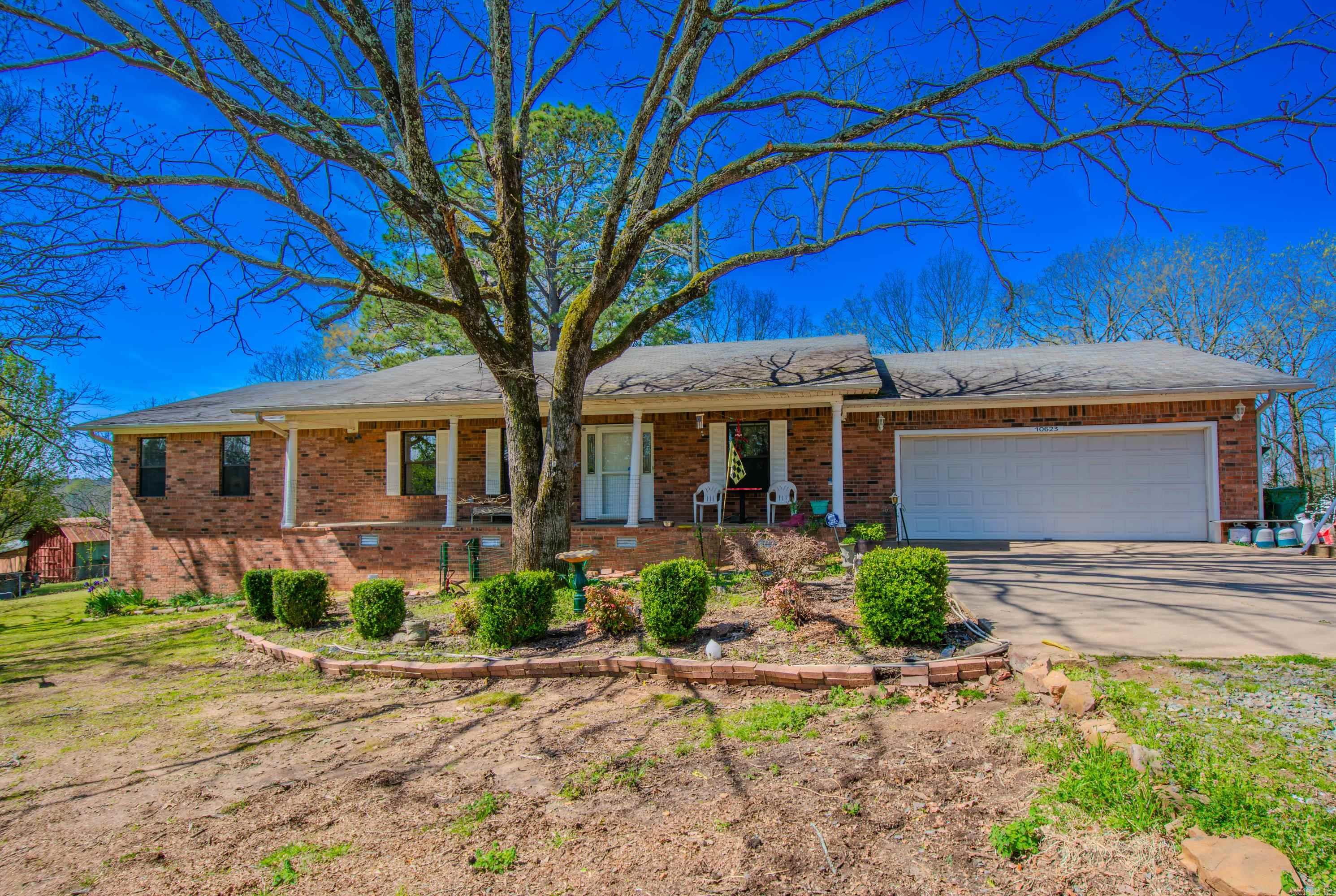 10623 Mundo Rd