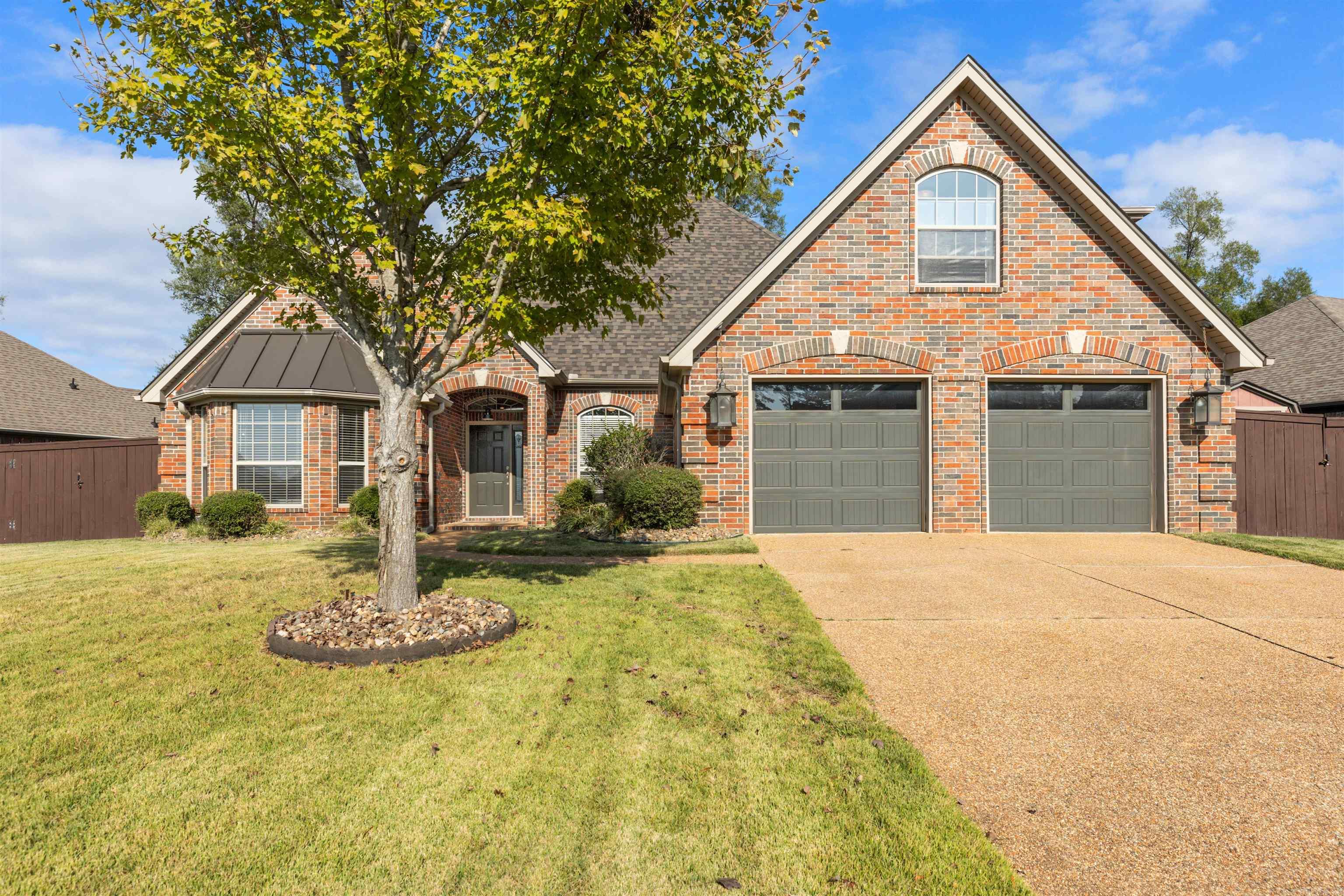 125 Lucia Lane