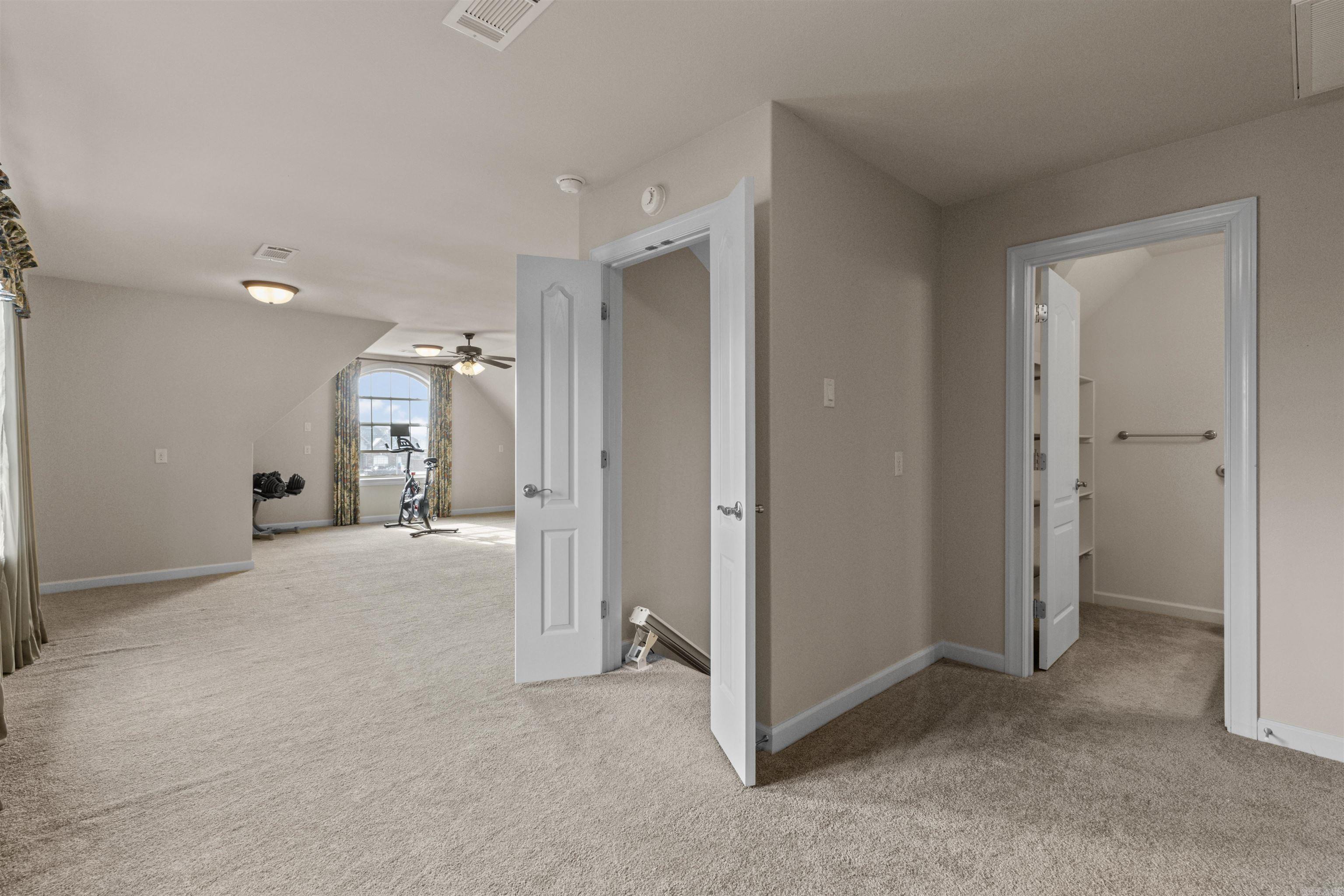 125 Lucia Lane