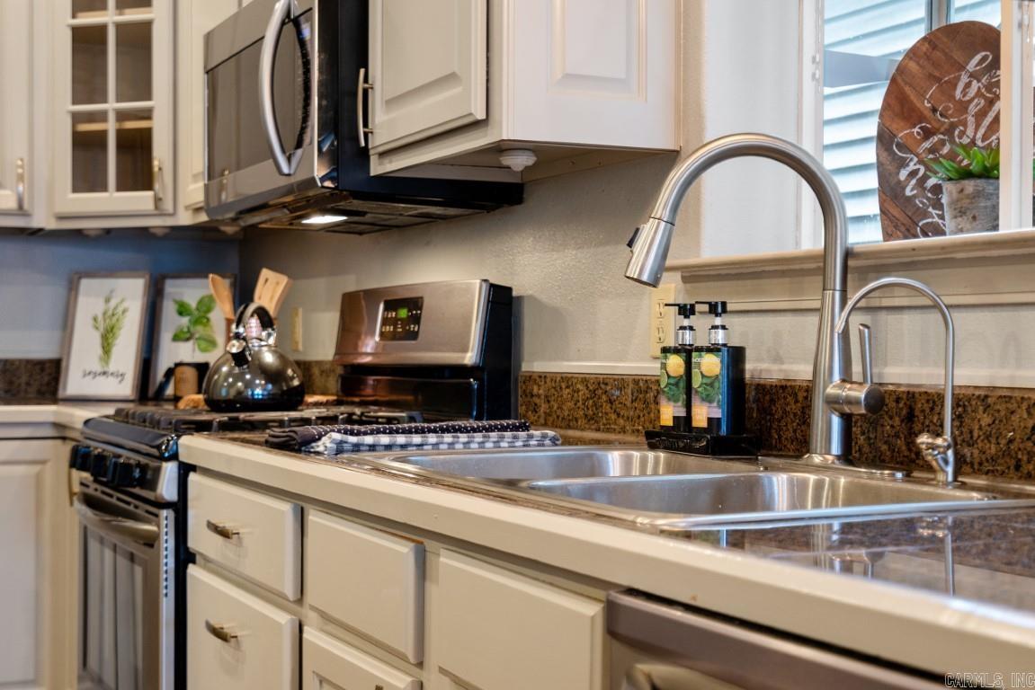 110 Eagle View Court