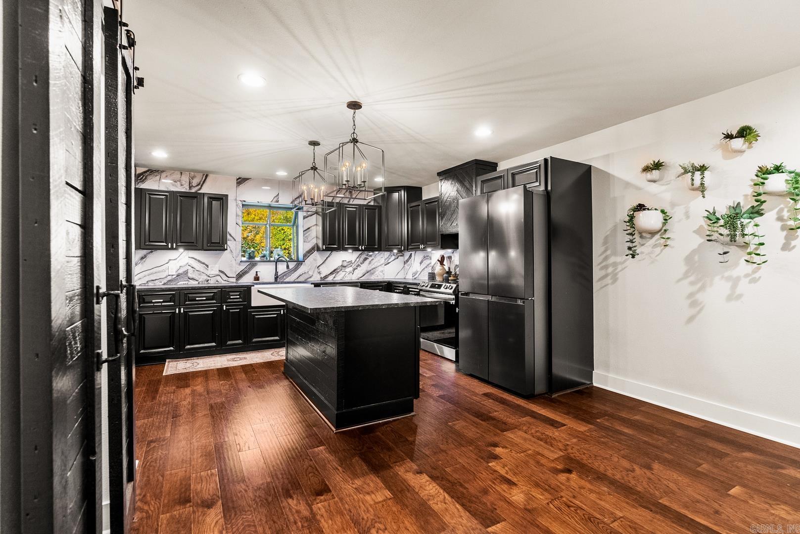 5 Rivercrest Circle